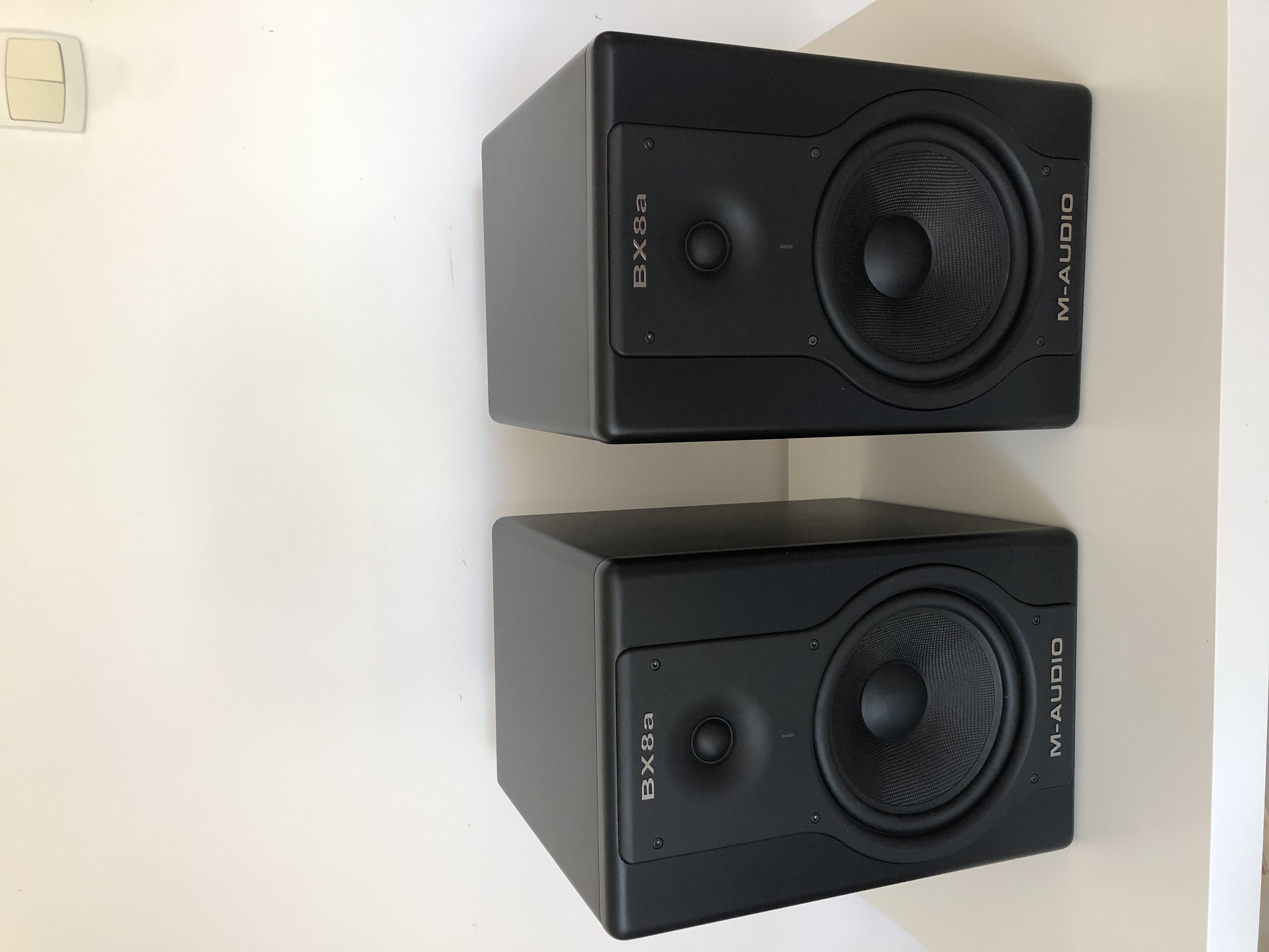 Paire de moniteurs M Audio BX8a Deluxe 130 W