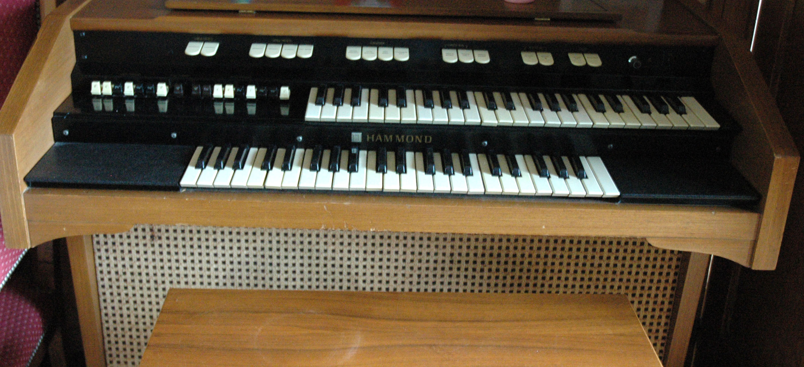 Vend orgur Hammond type L