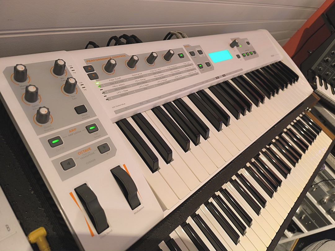 M-Audio Venom  en très bon état