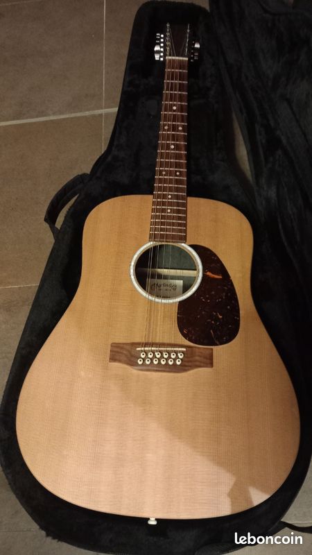Martin D-X2E 12 cordes électro-acoustique