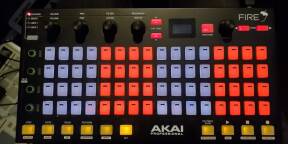 Vds Akai Fire parfait état