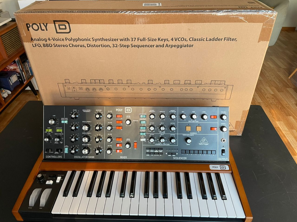 Behringer Poly D – Excellent état + sac 