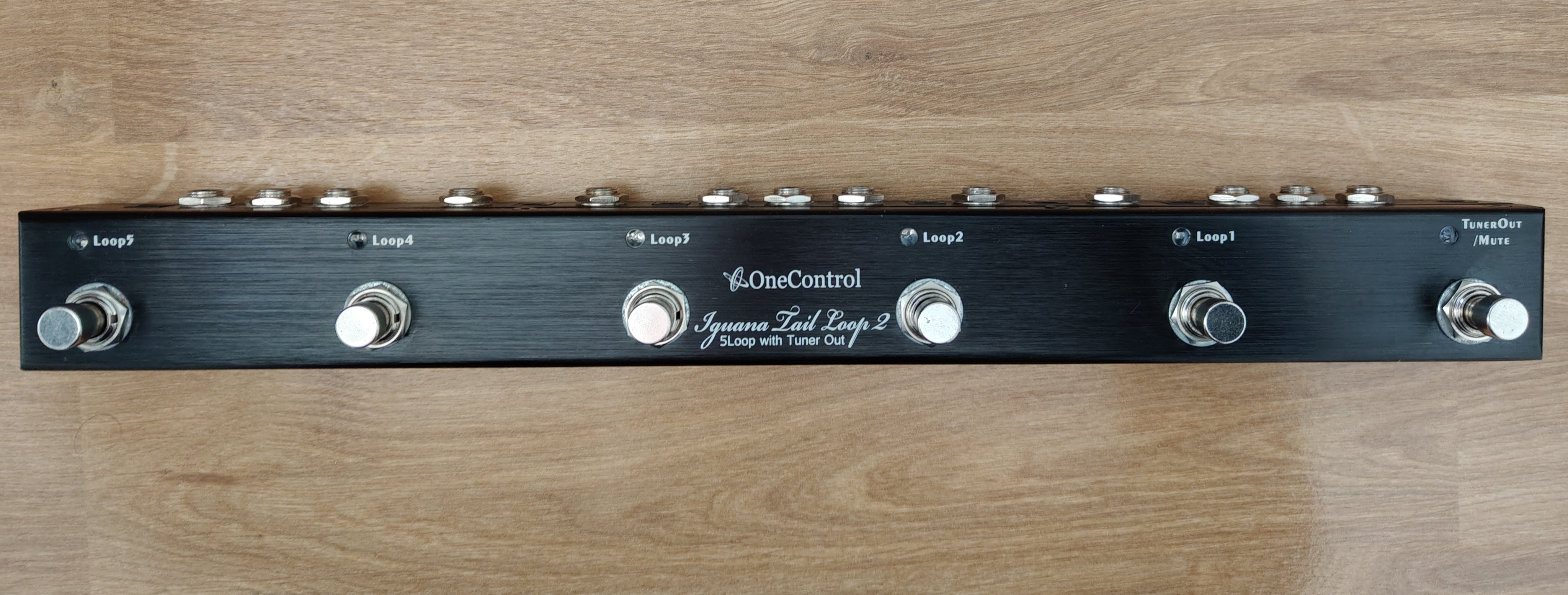 Switcher pédales One Control Iguana 2