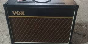 Vends Ampli Vox AC15C1X Blue Alnico