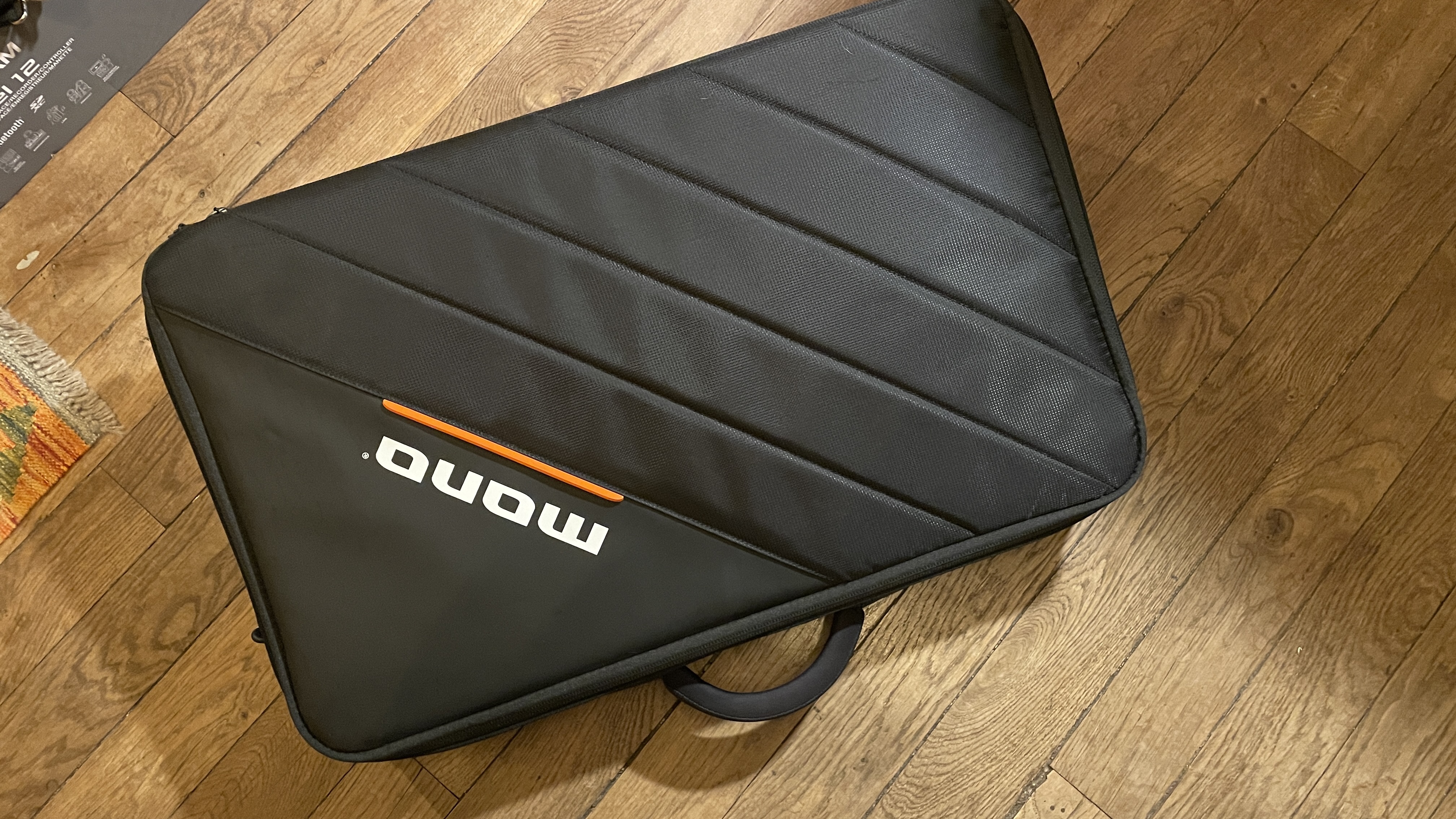 Vends Pédalboard + case MONO rail médium