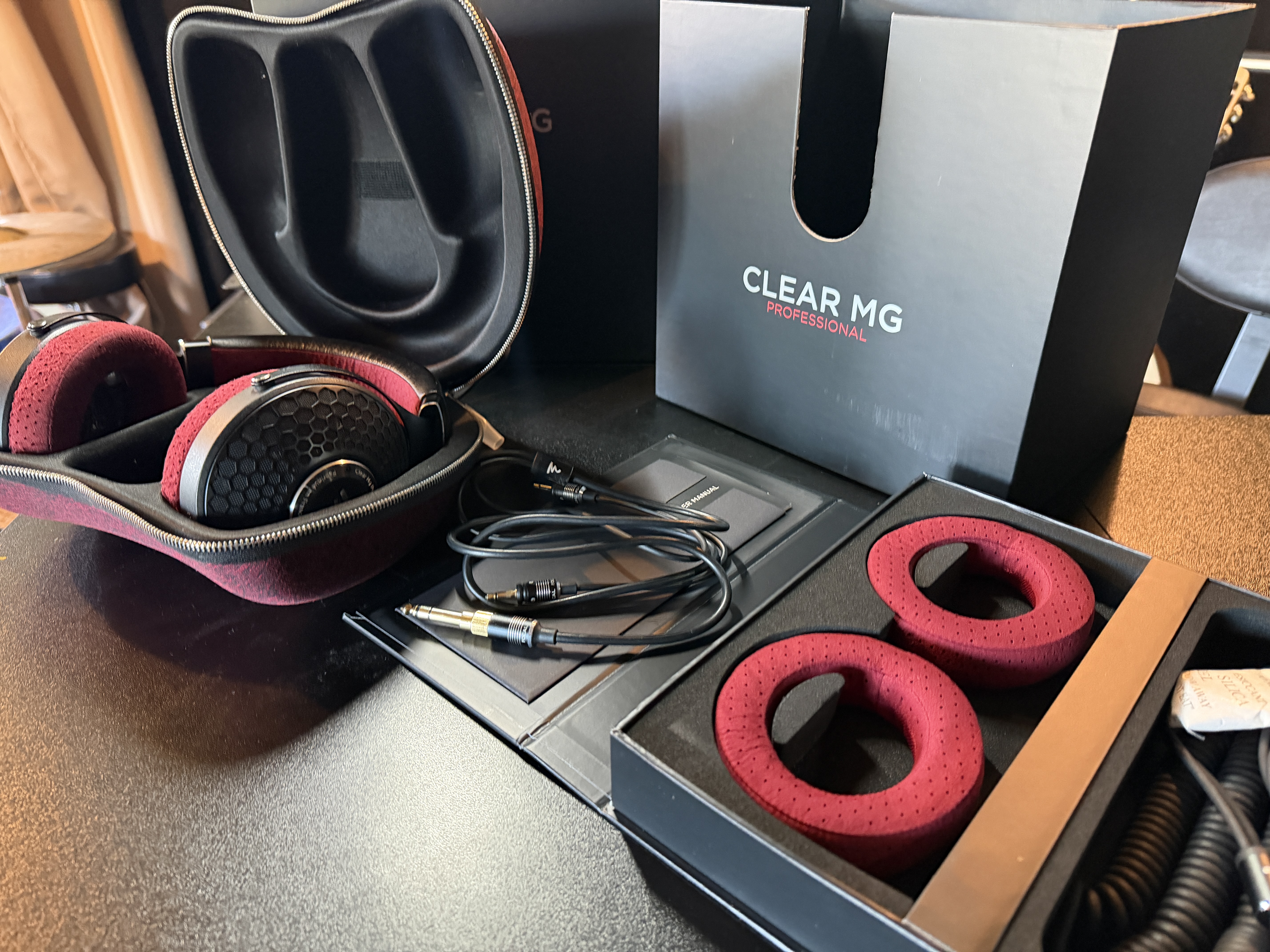 Casque professionnel Focal Clear MG Professional avec boîte et accessoires