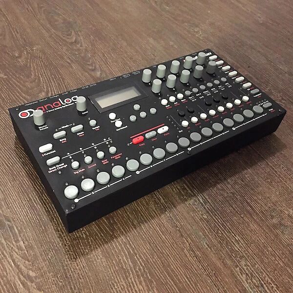 Elektron Analog Four – Comme neuf + Decksaver