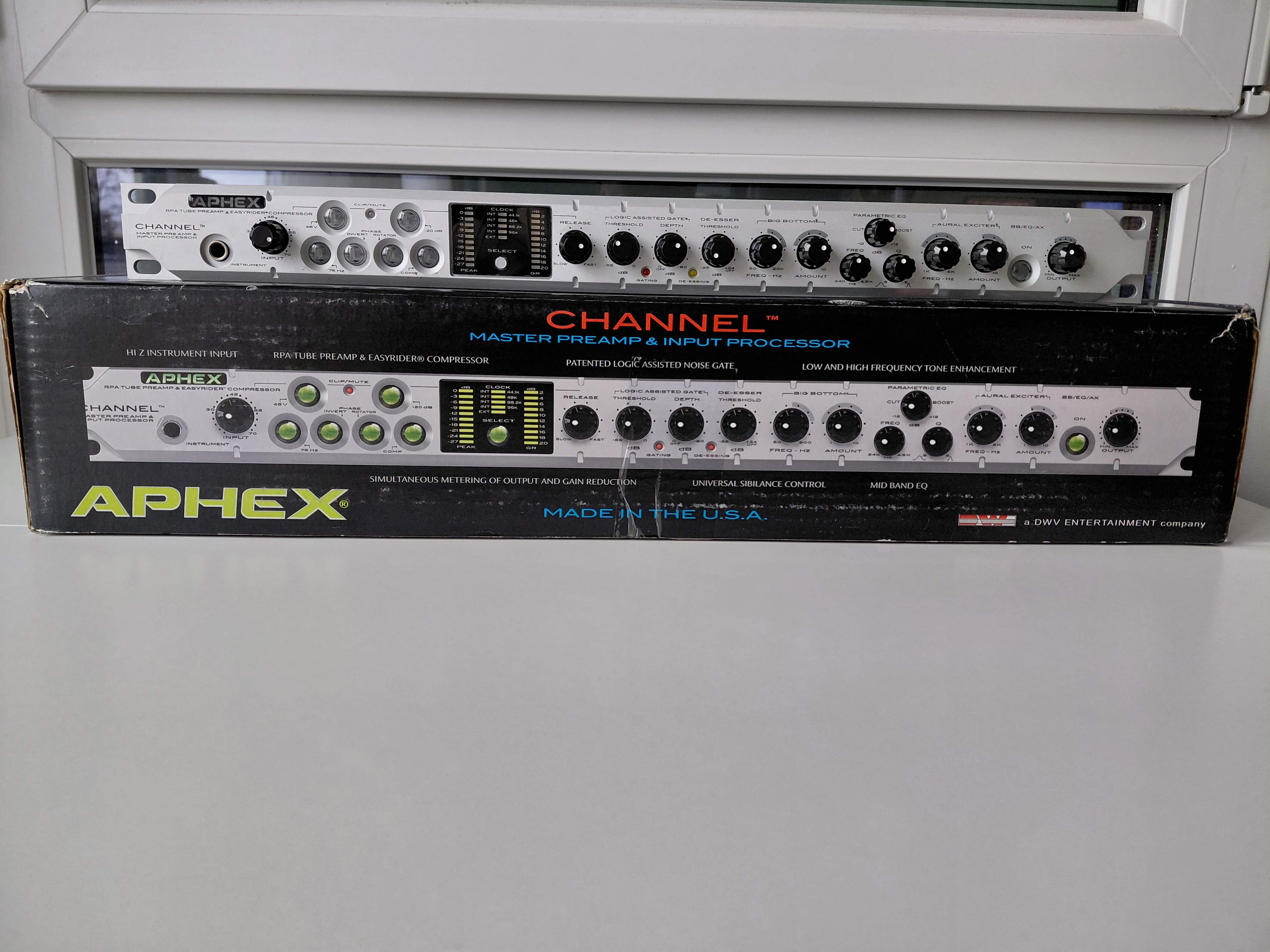 Aphex The Channel — Préampli à lampes / Master Processor