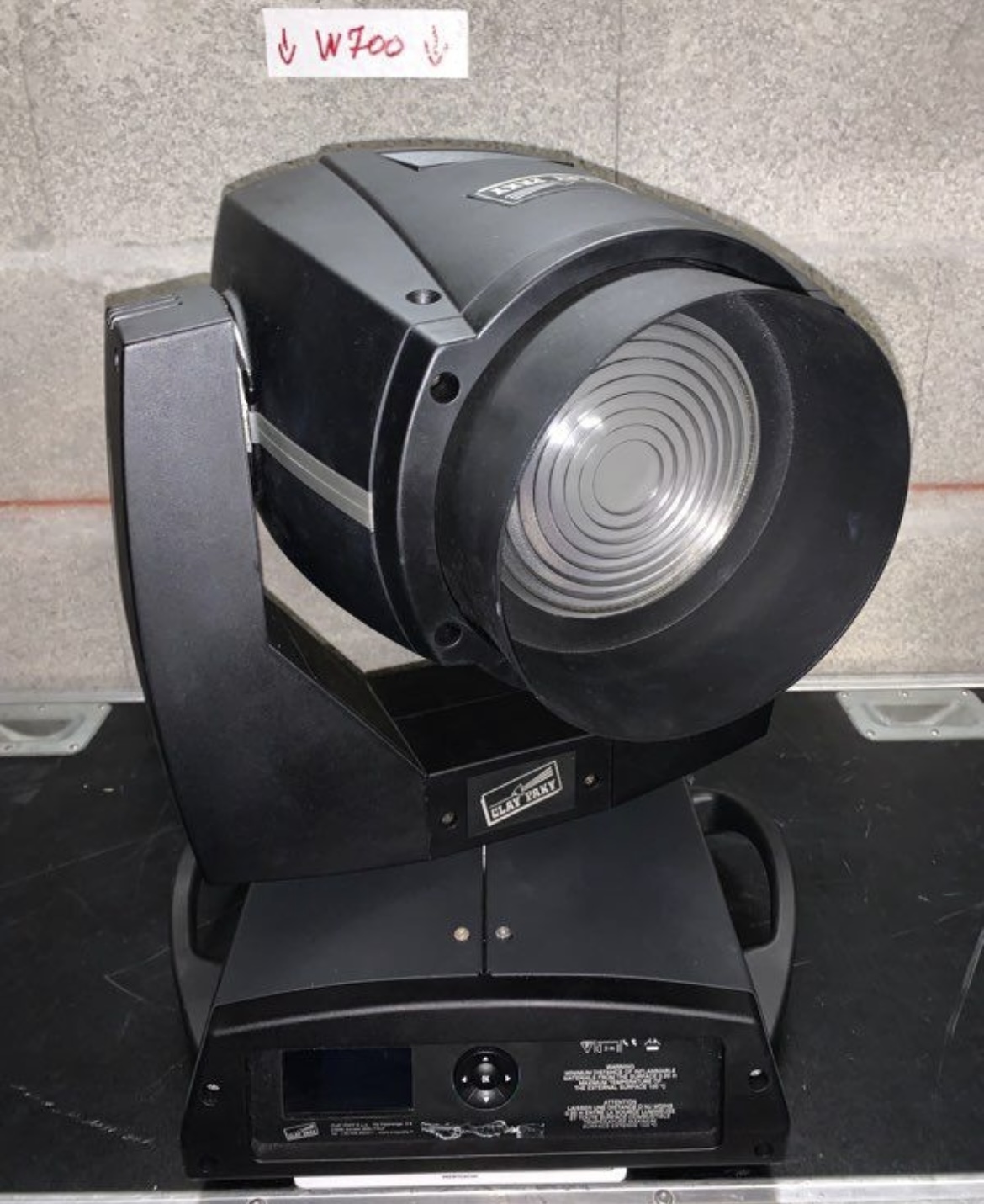 Vends Clay Paky Alpha Wash 700