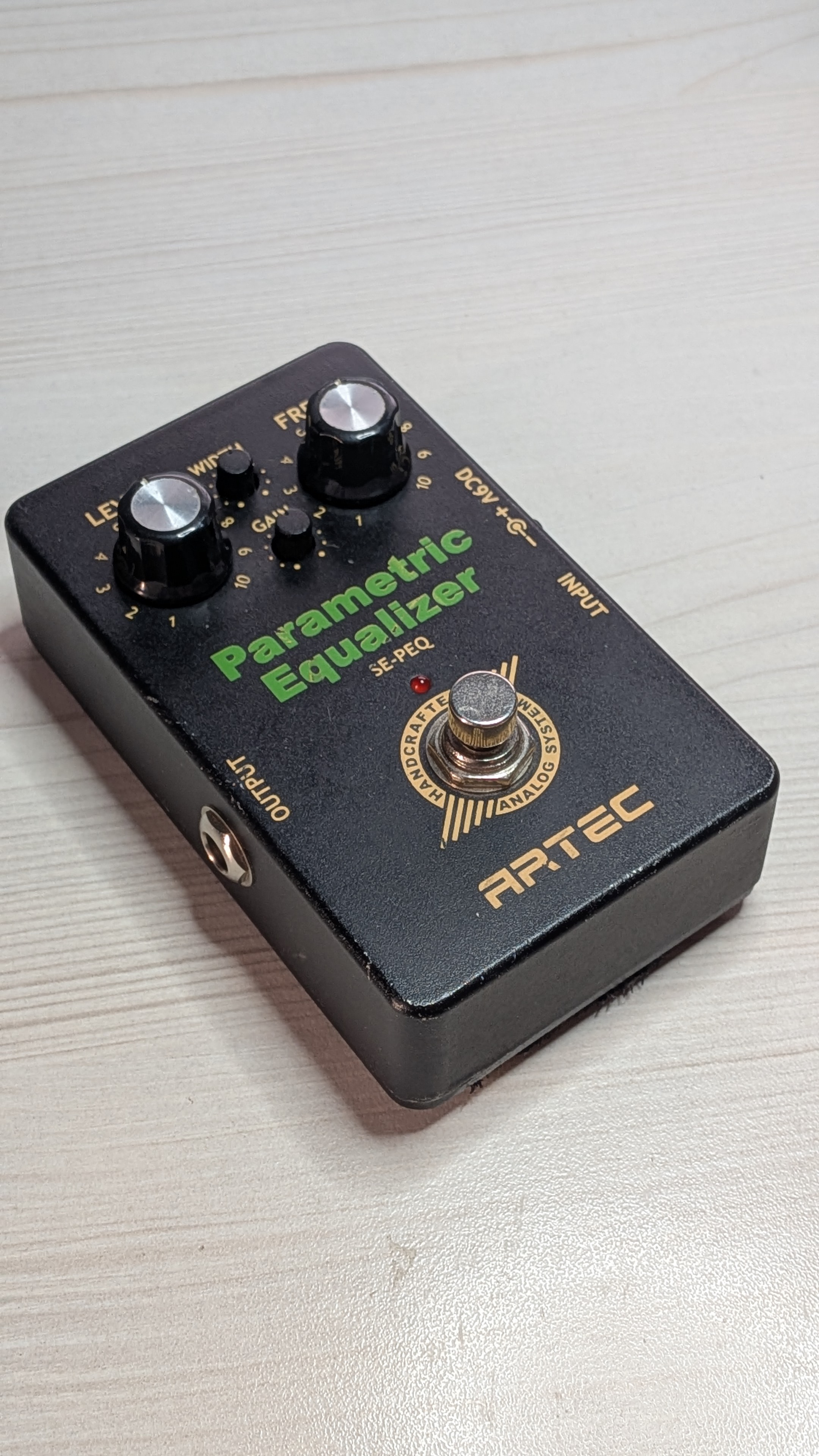 Vend Artec SE-PEQ Parametric Equalizer