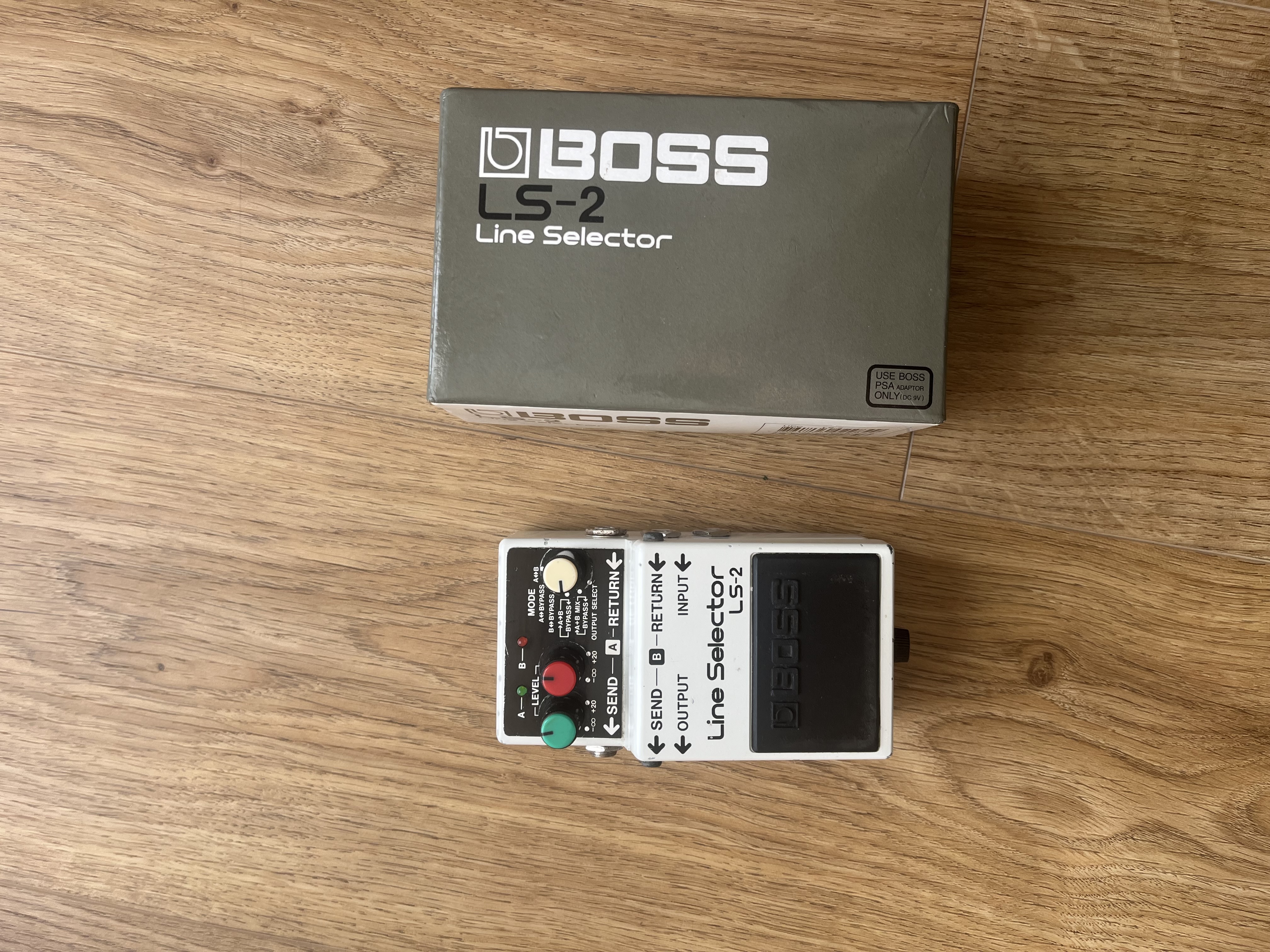 Vends pédale Boss Line Selector LS-2