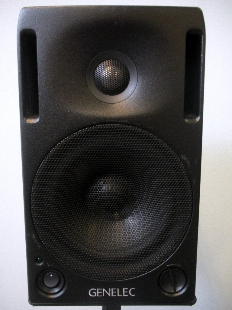 Genelec HT 205 PM