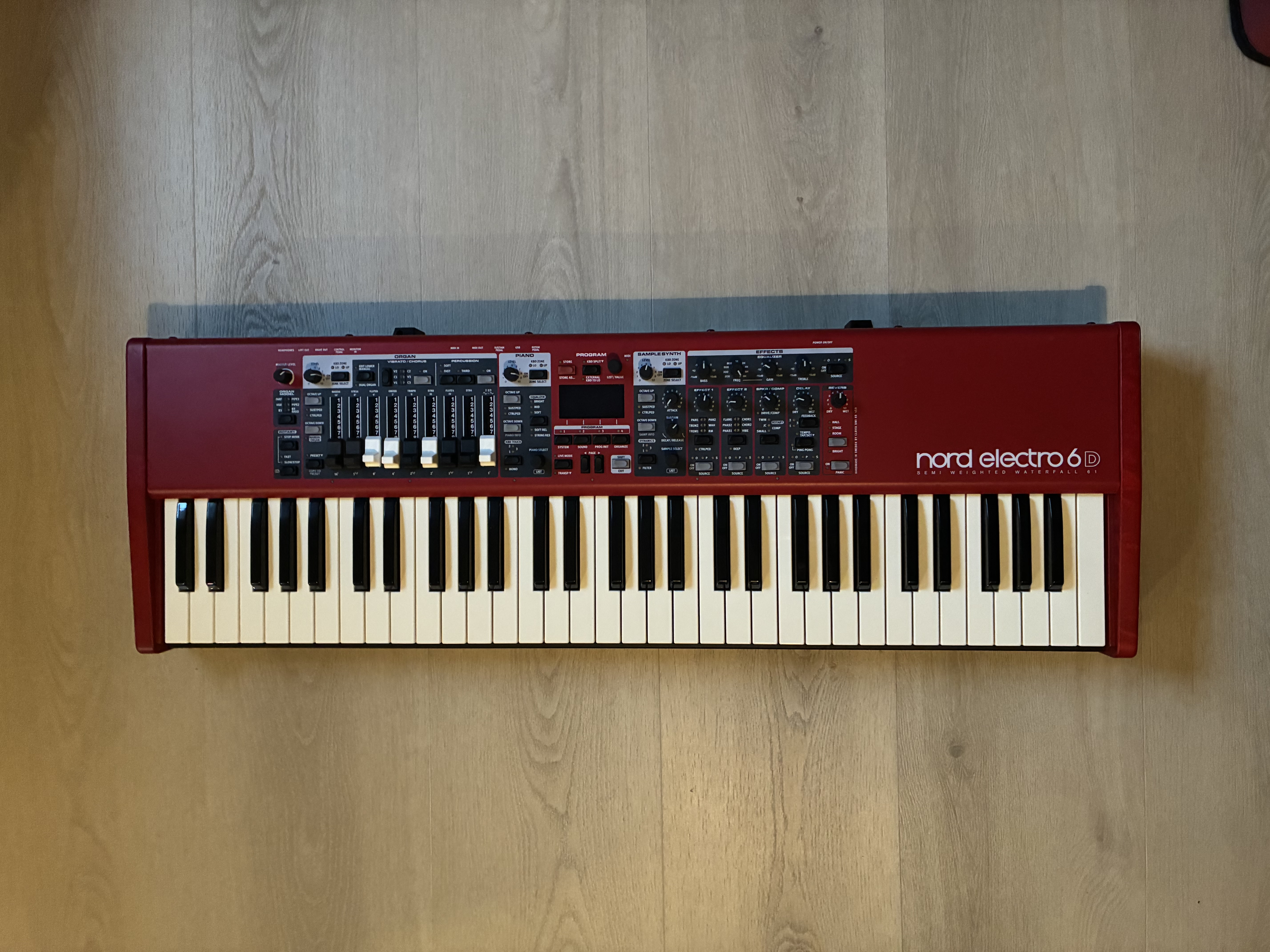 Clavia Nord Electro 6D 61 (Bruxelles)