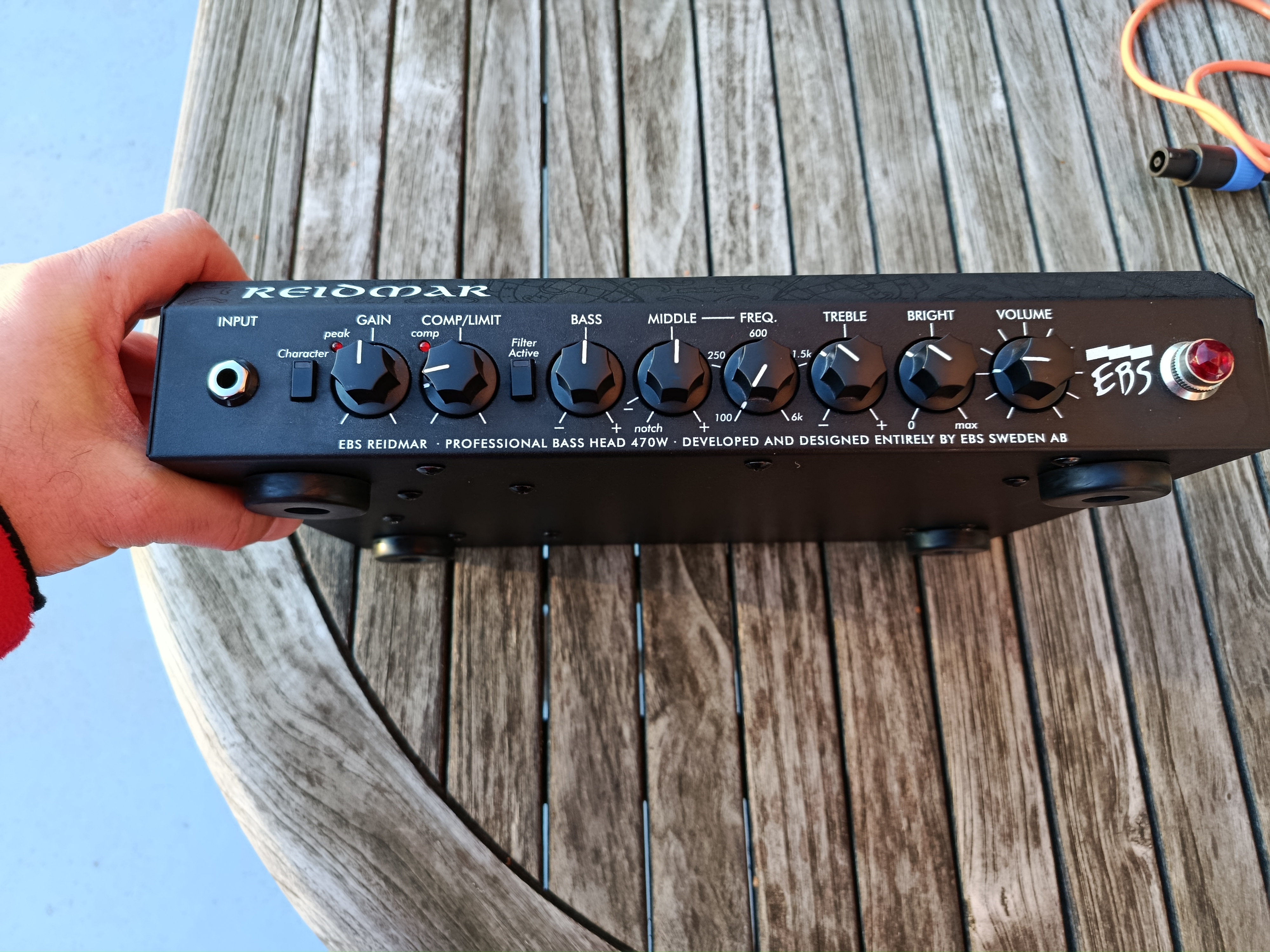 Tête d'ampli basse EBS Reidmar 250 watts avec notice d'utilisation 