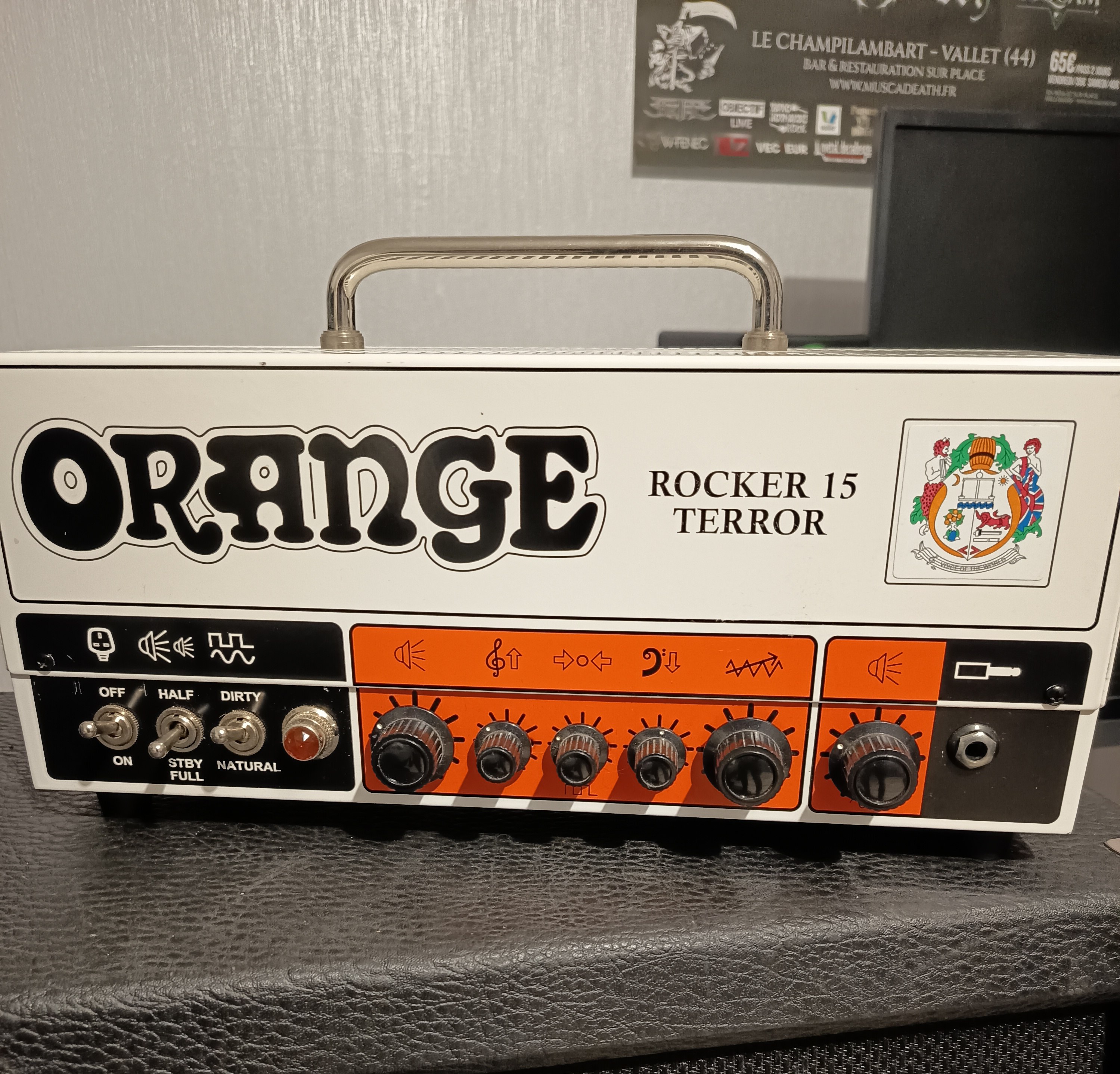 Vends rocker 15 terror 