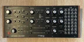 Vends Moog Labyrinth comme neuf, très peu servi