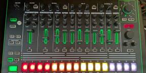 Vend Roland TR8
