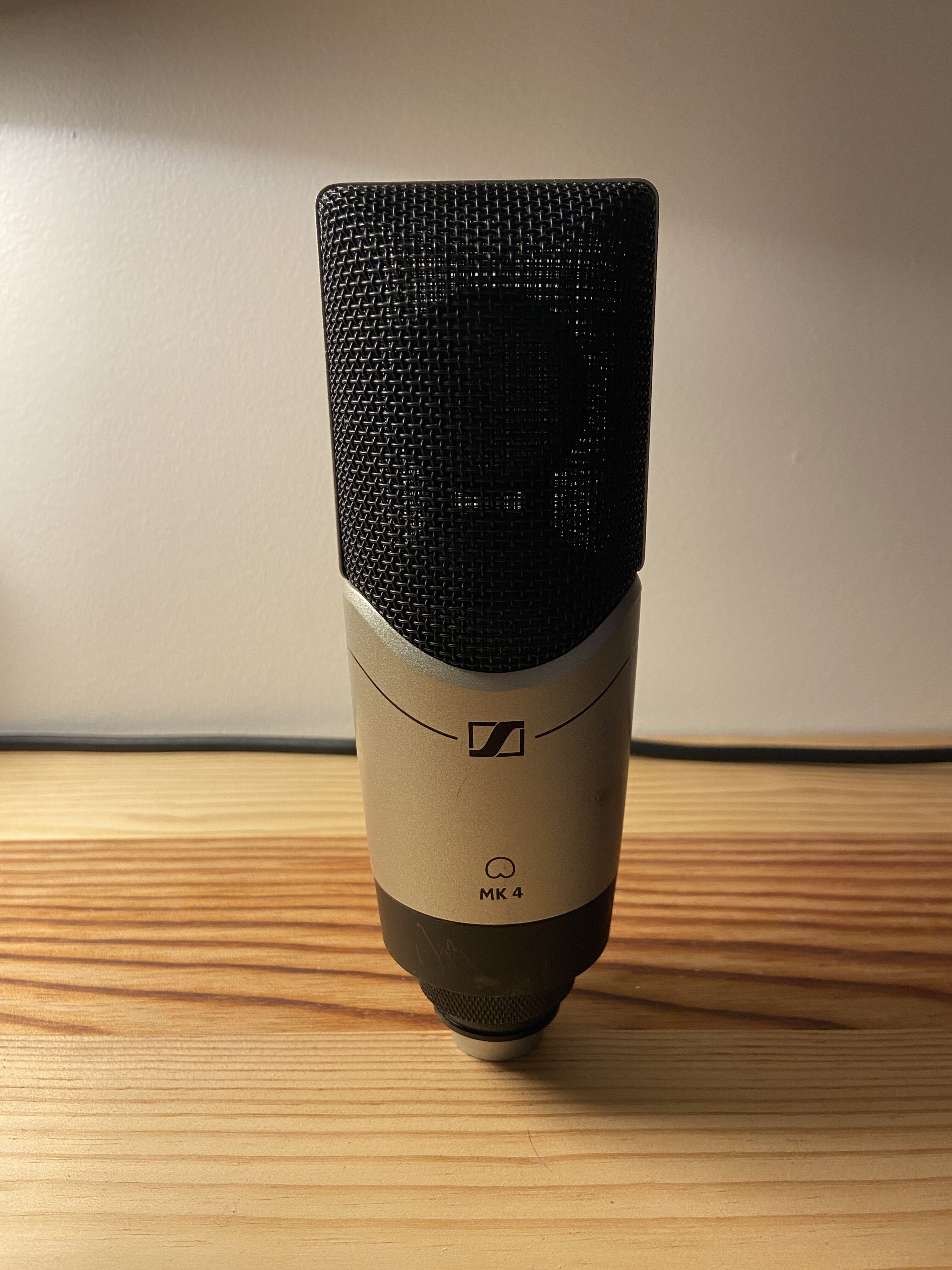 Vends micro Sennheiser MK4 statique à large membrane - Comme neuf 