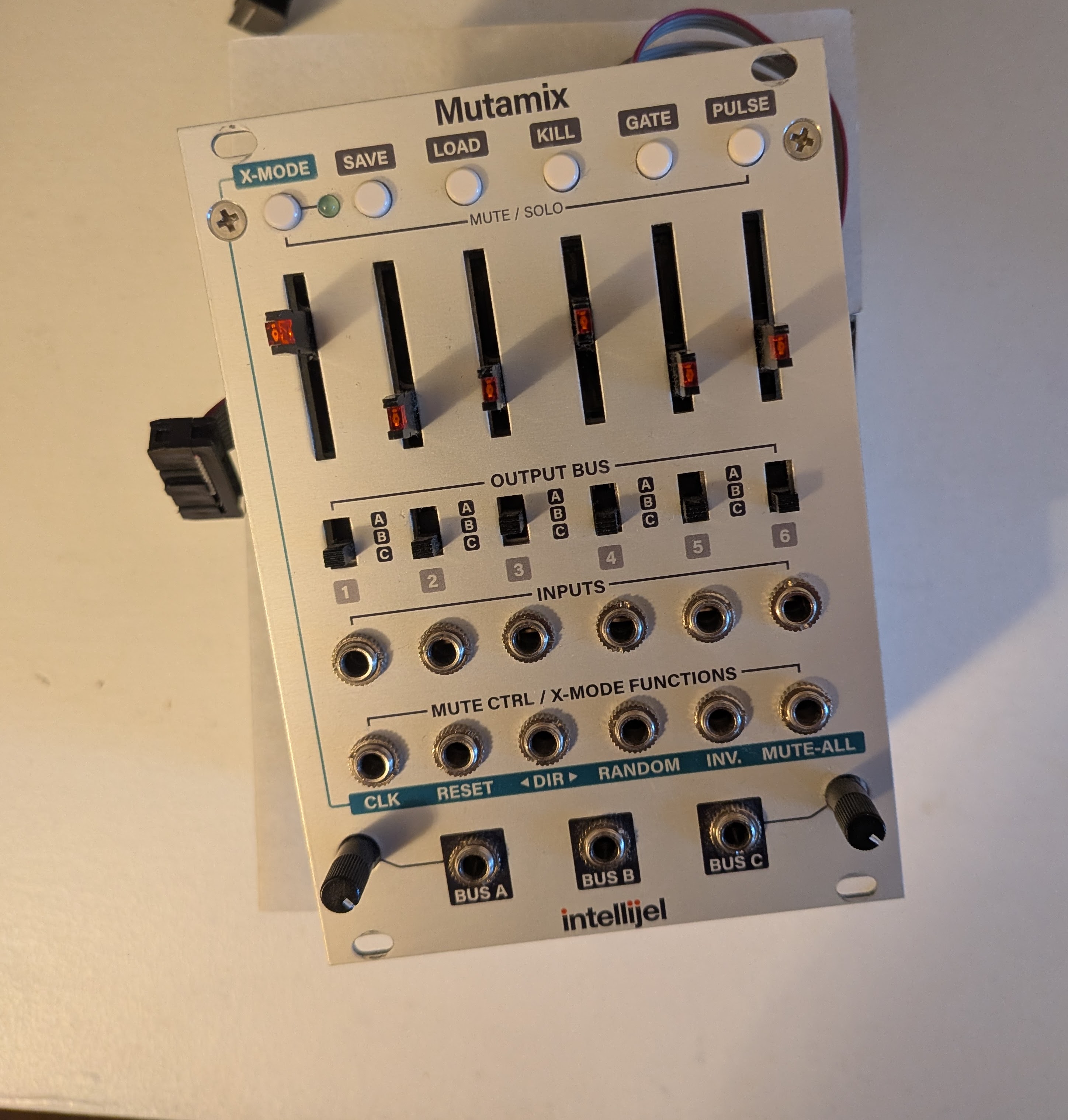 Vends Intellijel Mutamix en très bon état