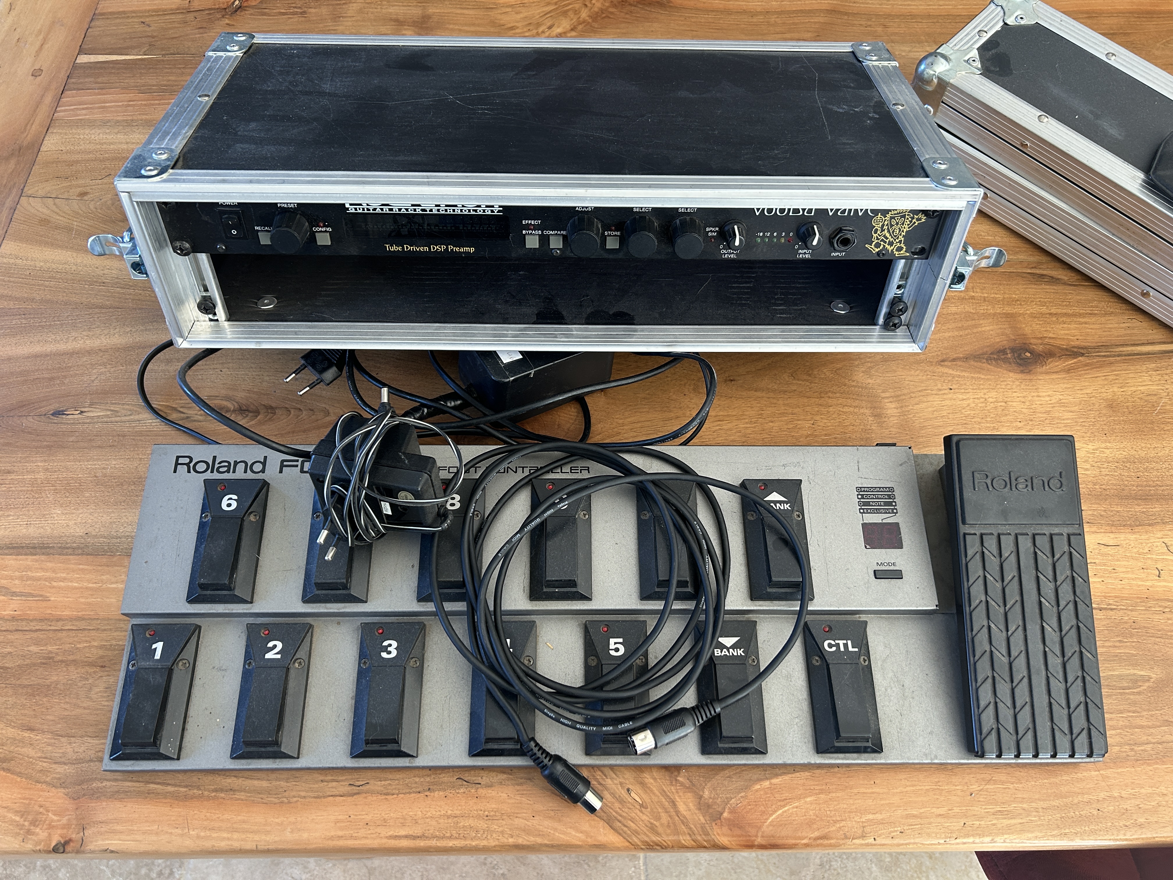 Vends pédalier midi ROLAND FC200