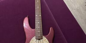 Musicman stingray 4h spécial