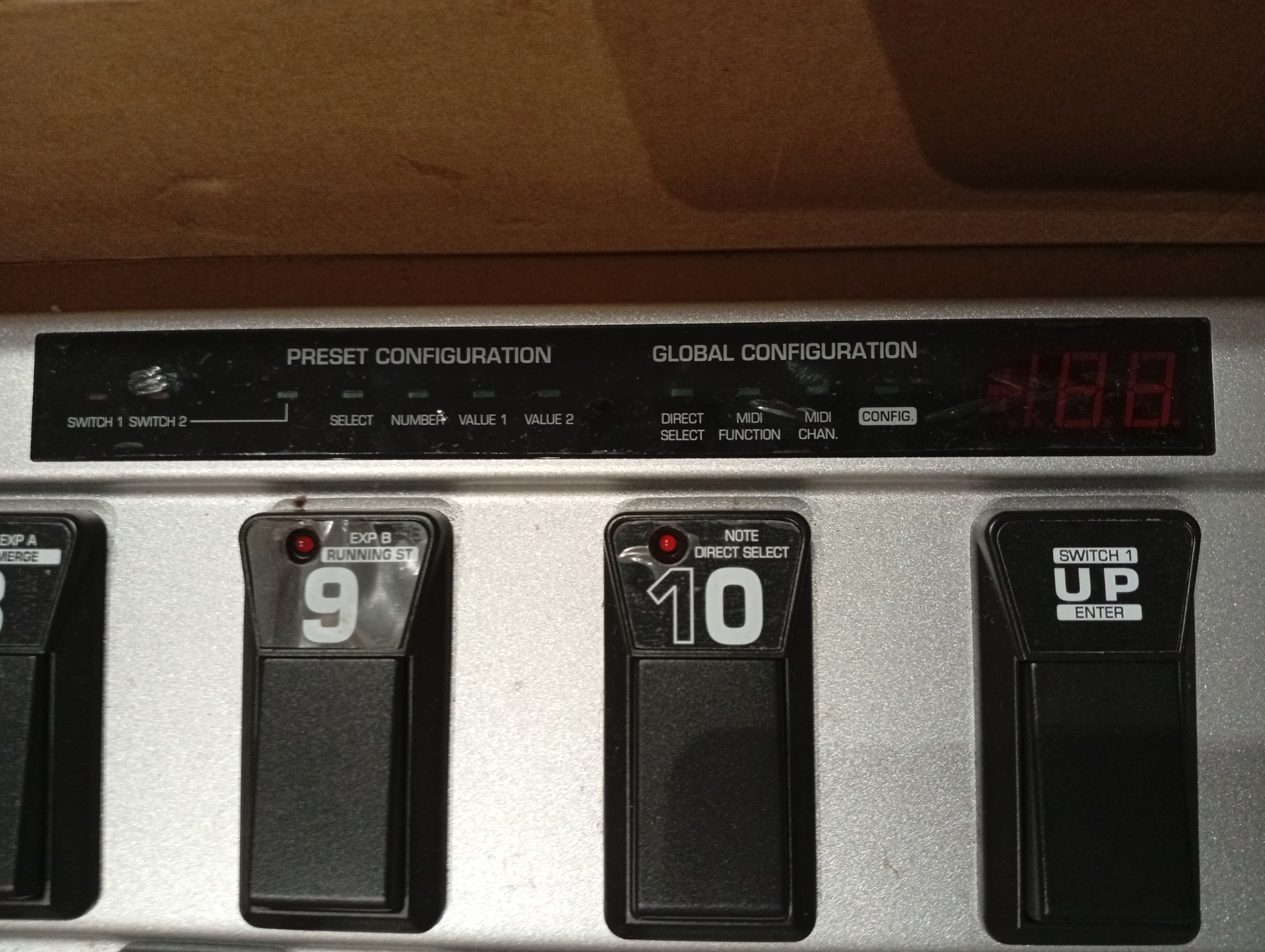 Behringer FCB1010 MIDI Foot Controller 2010s - Standard