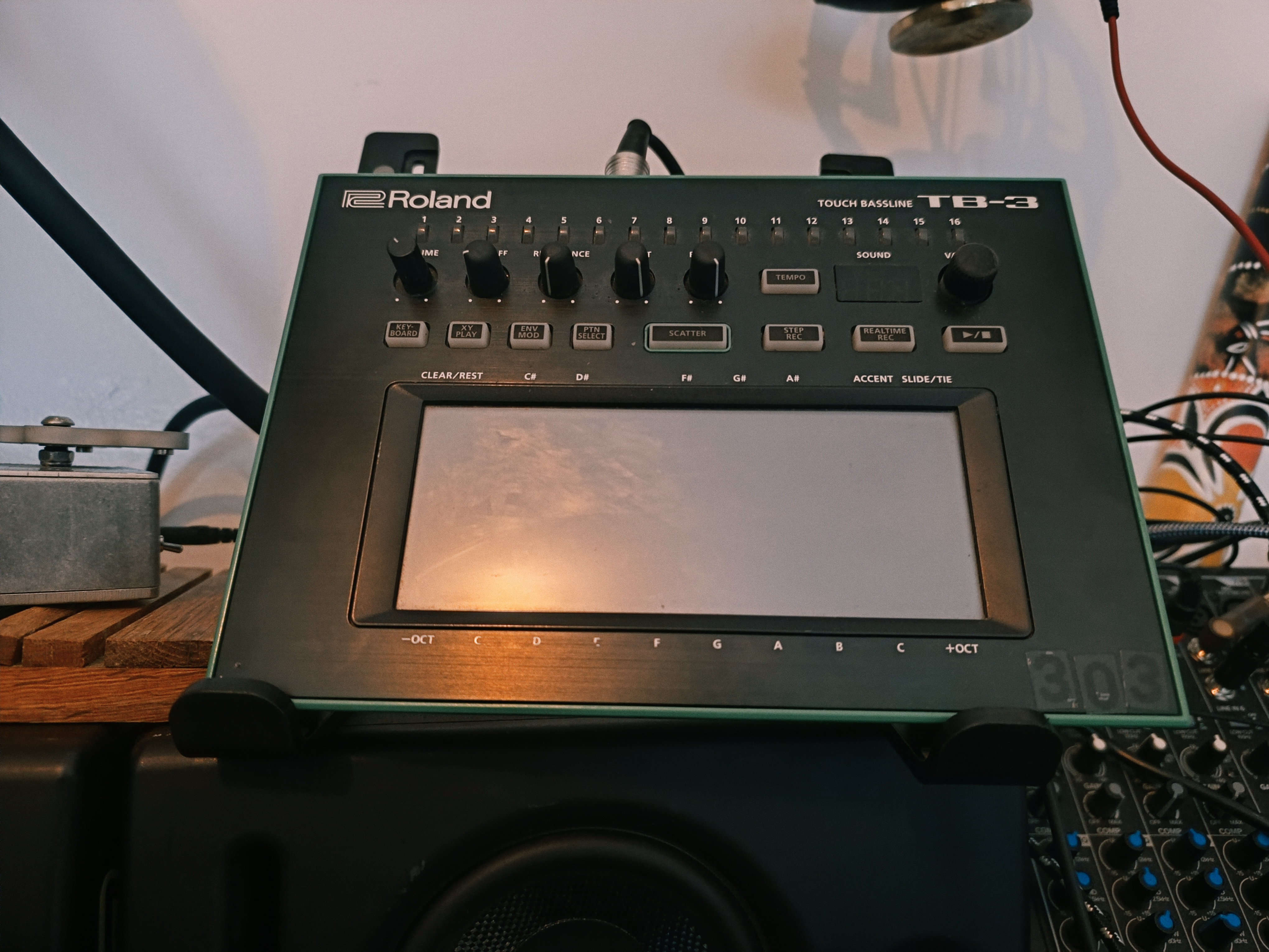 ROLAND TB3 