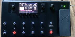 Vds Helix Line 6 LT (état neuf) + sacoche