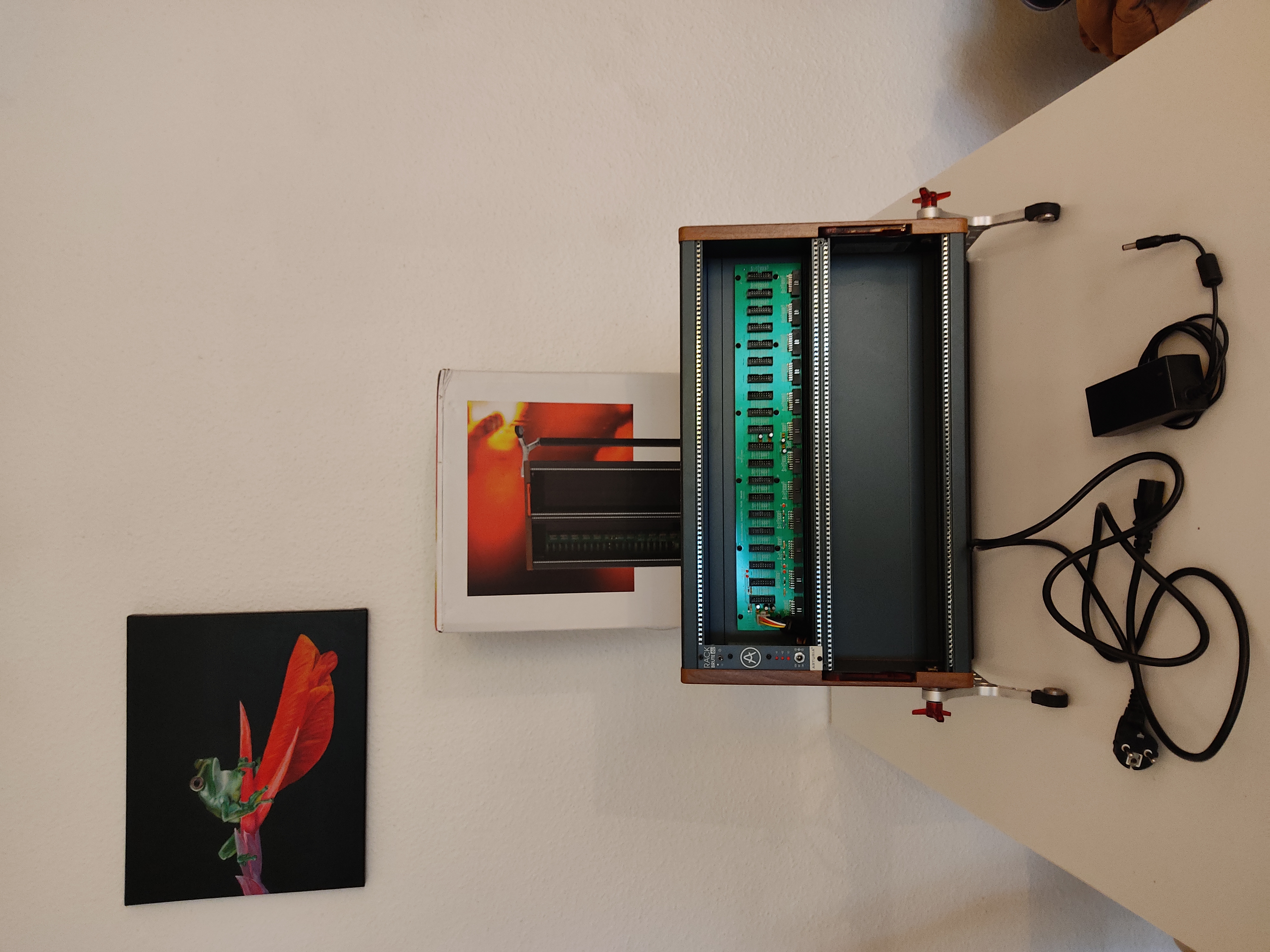 Arturia - Rackbrute 6U