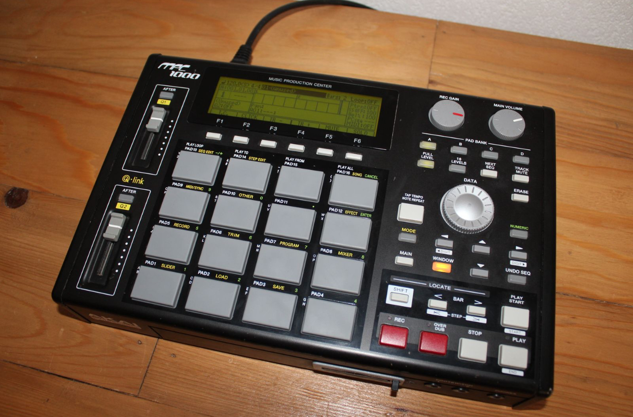 MPC 1000 Black 