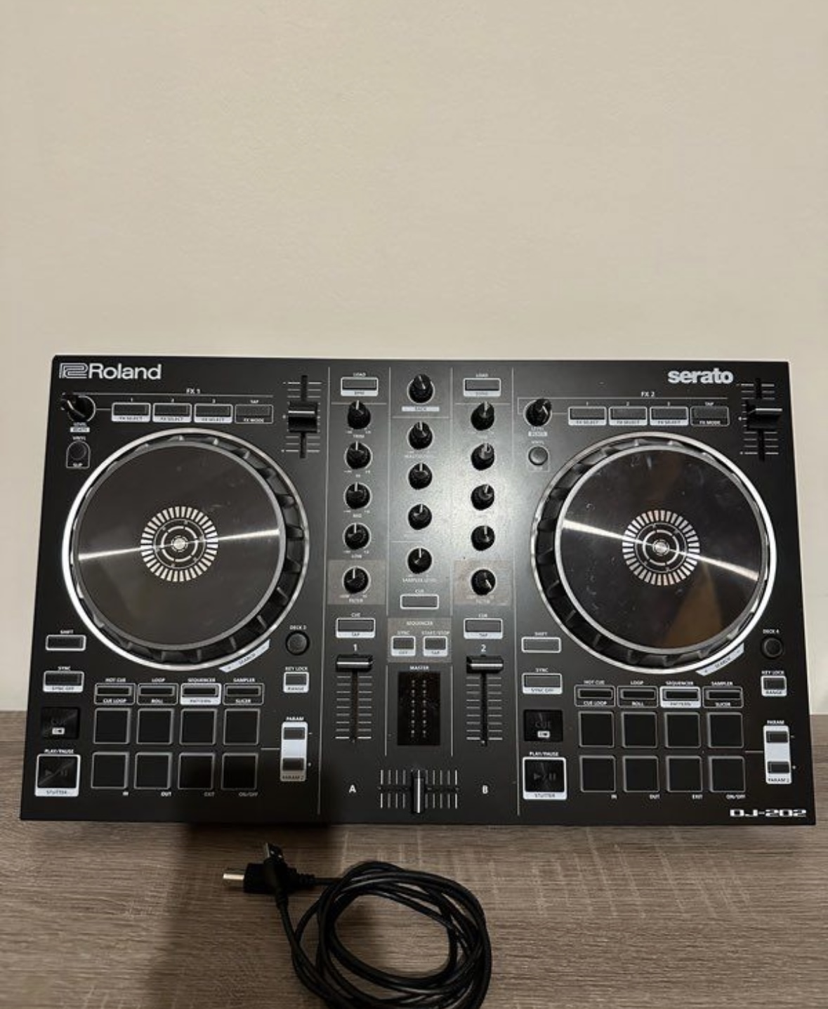 Controleur Roland DJ 202