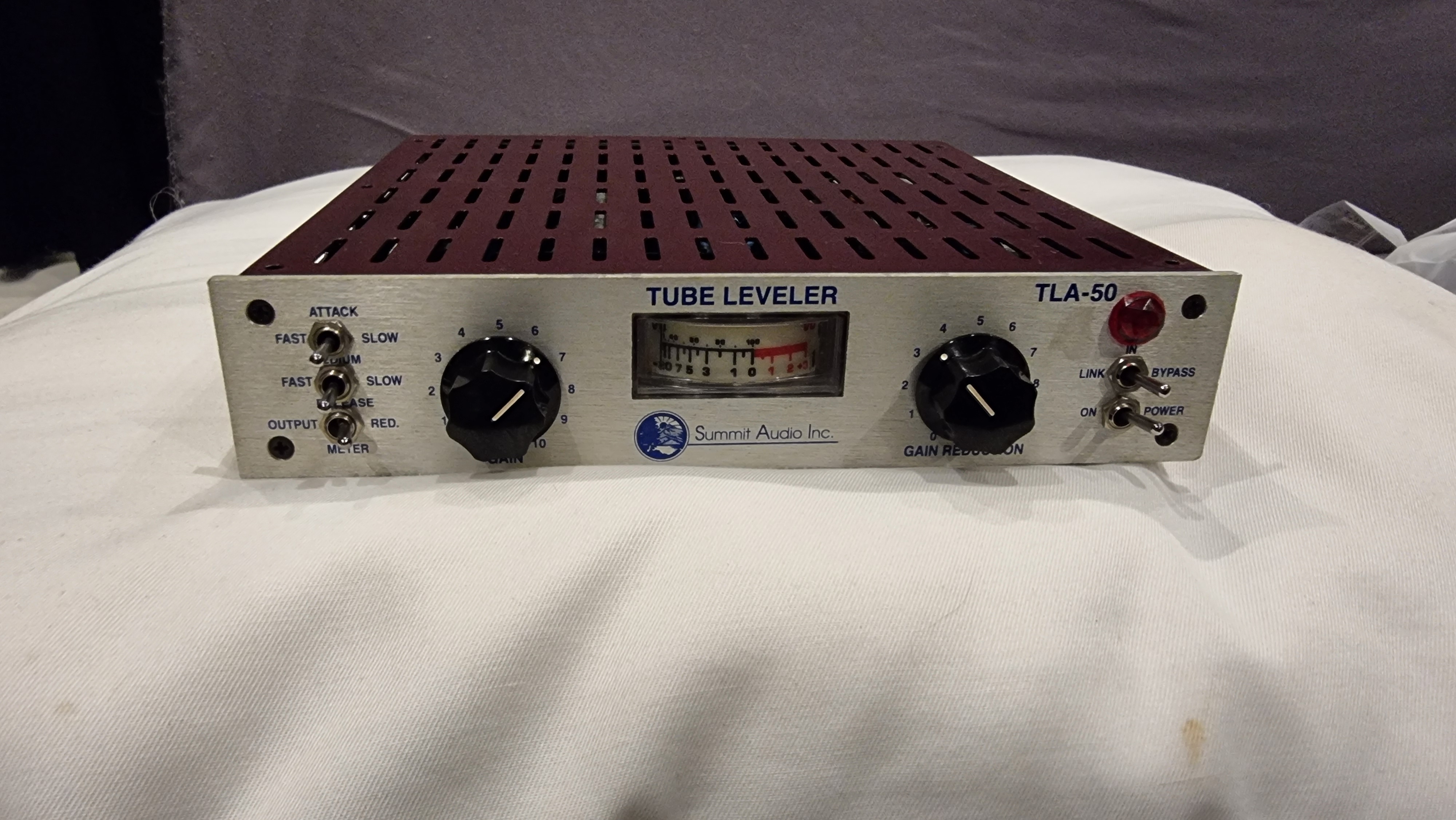 VENDS COMPRESSEUR TLA-50 SUMMIT AUDIO!