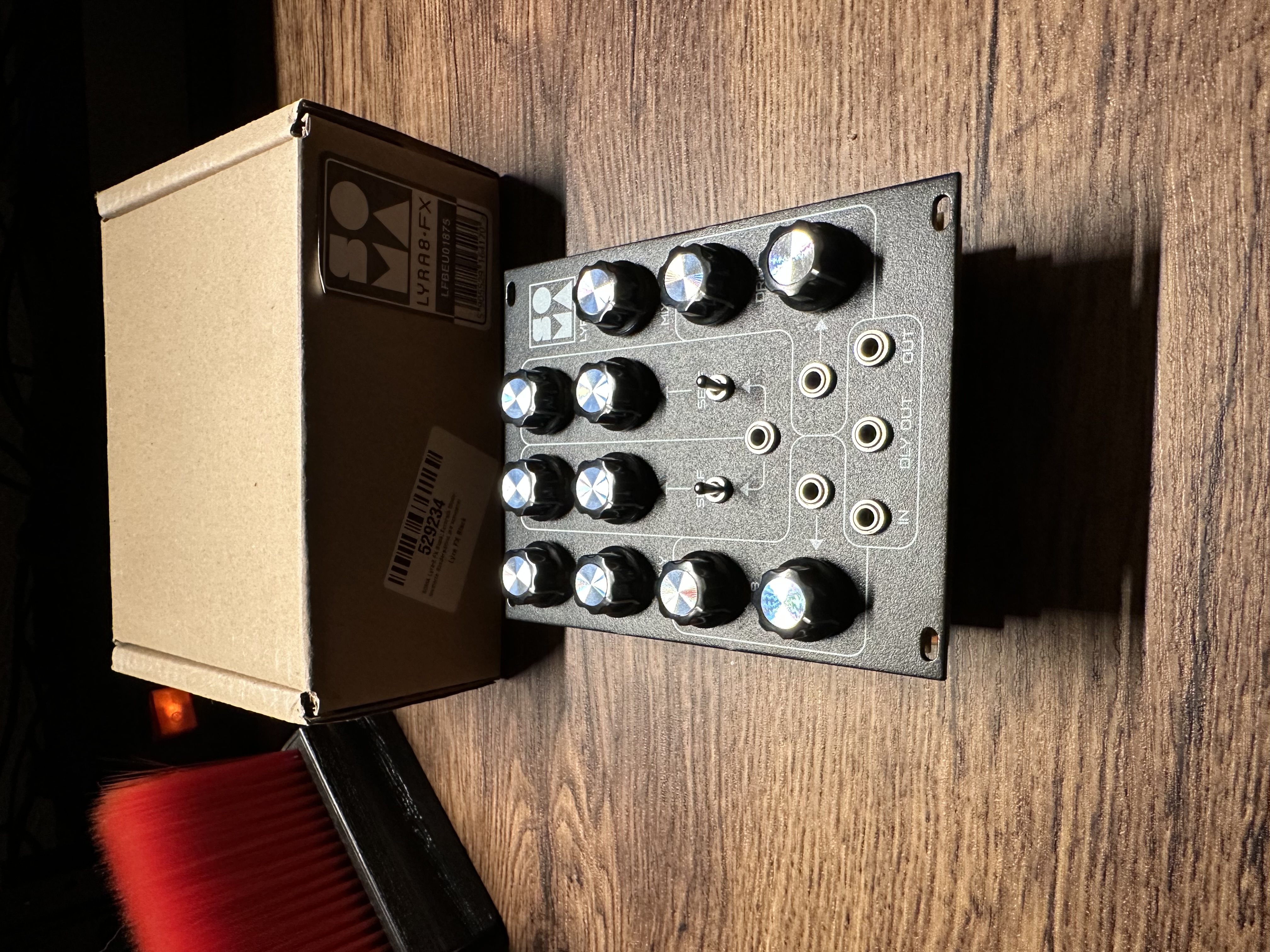 Vends SOMA LYRA 8-FX - black version