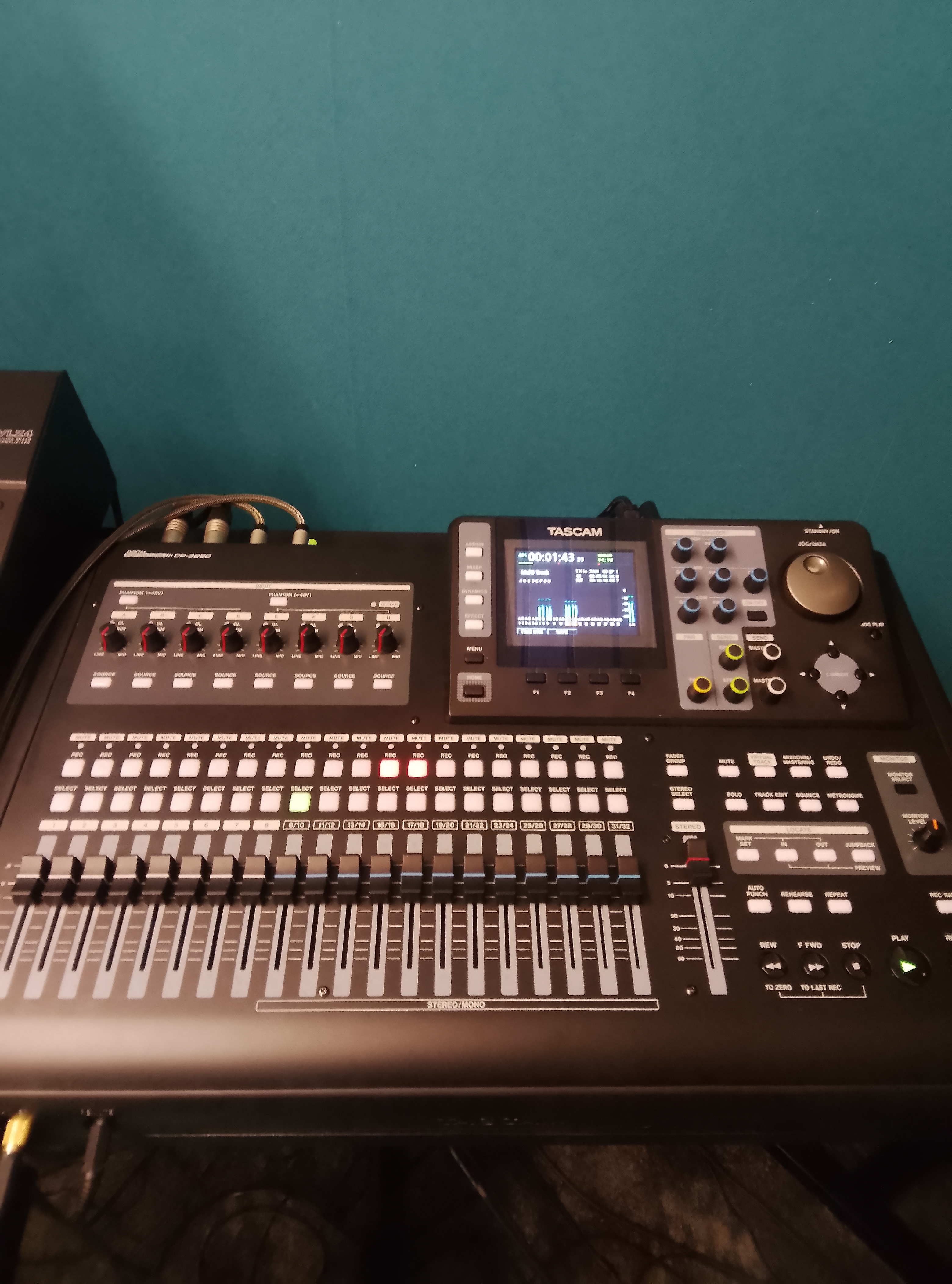 Vends MultipisteTascam 32 SD Excellent état