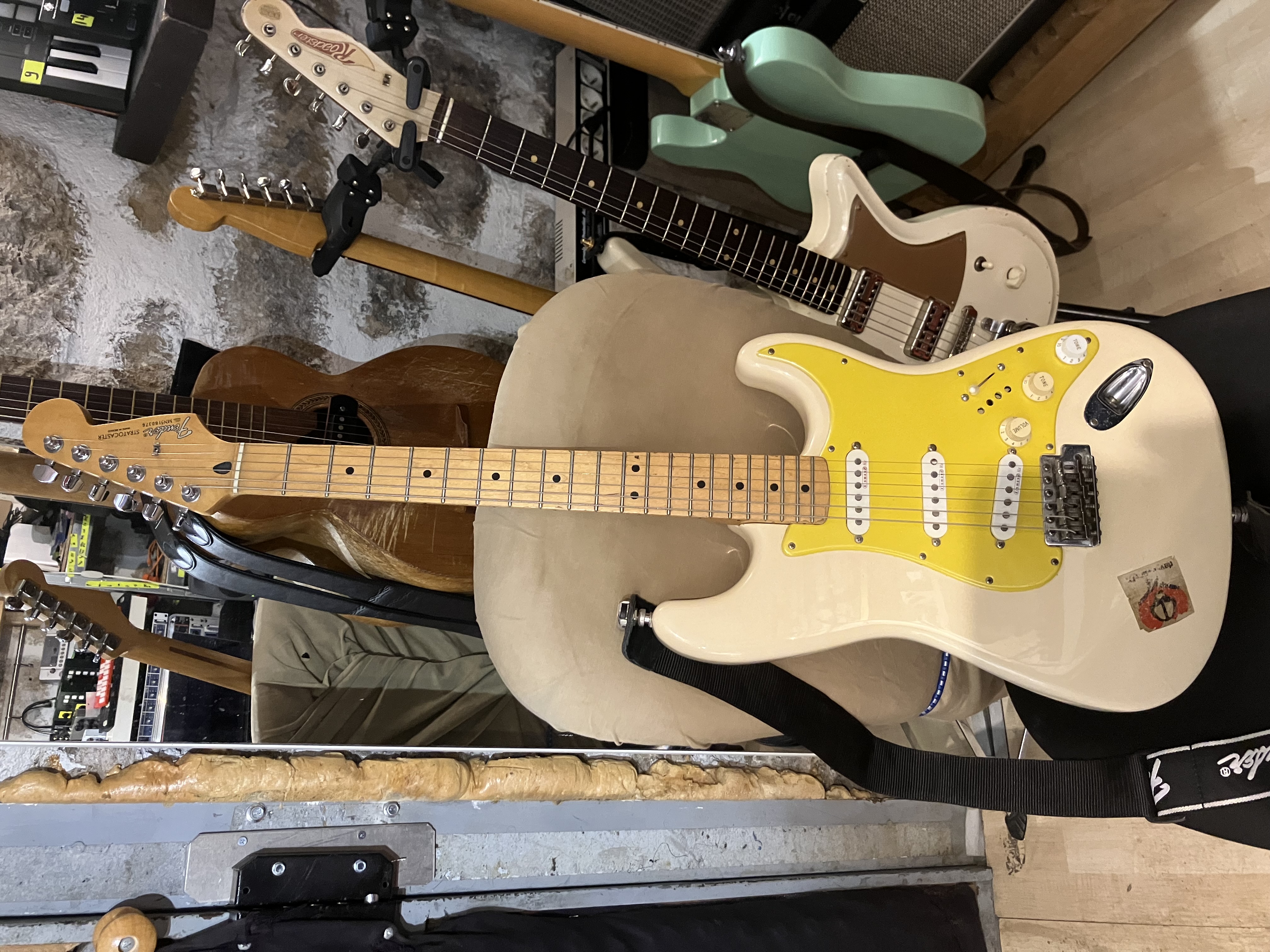 Vends Fender stratocaster 1995 modifiée