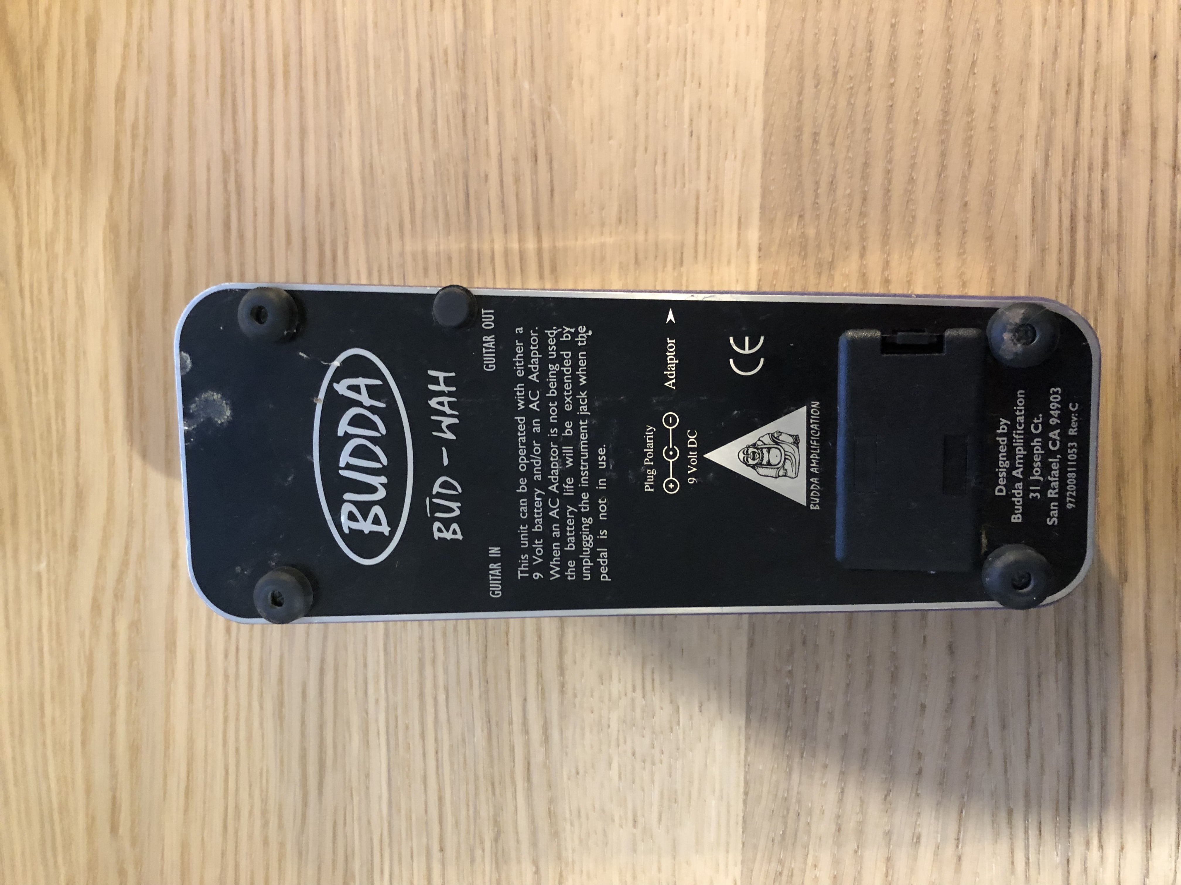 vends pédale budwah très bon état 