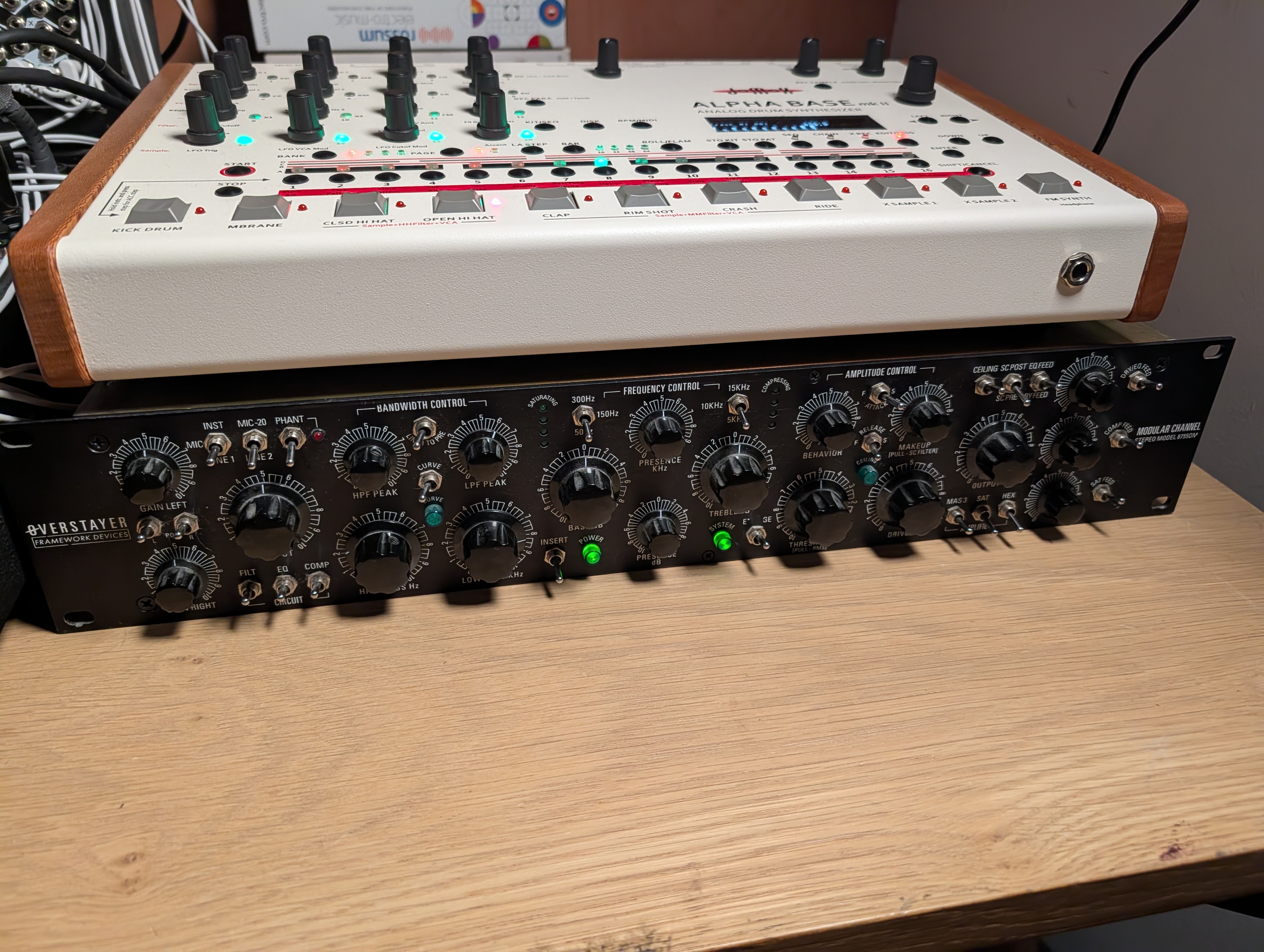 Vends overstayer modular channel