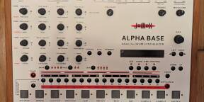 Vends Alpha Base mk1 état neuf + facture Thomann