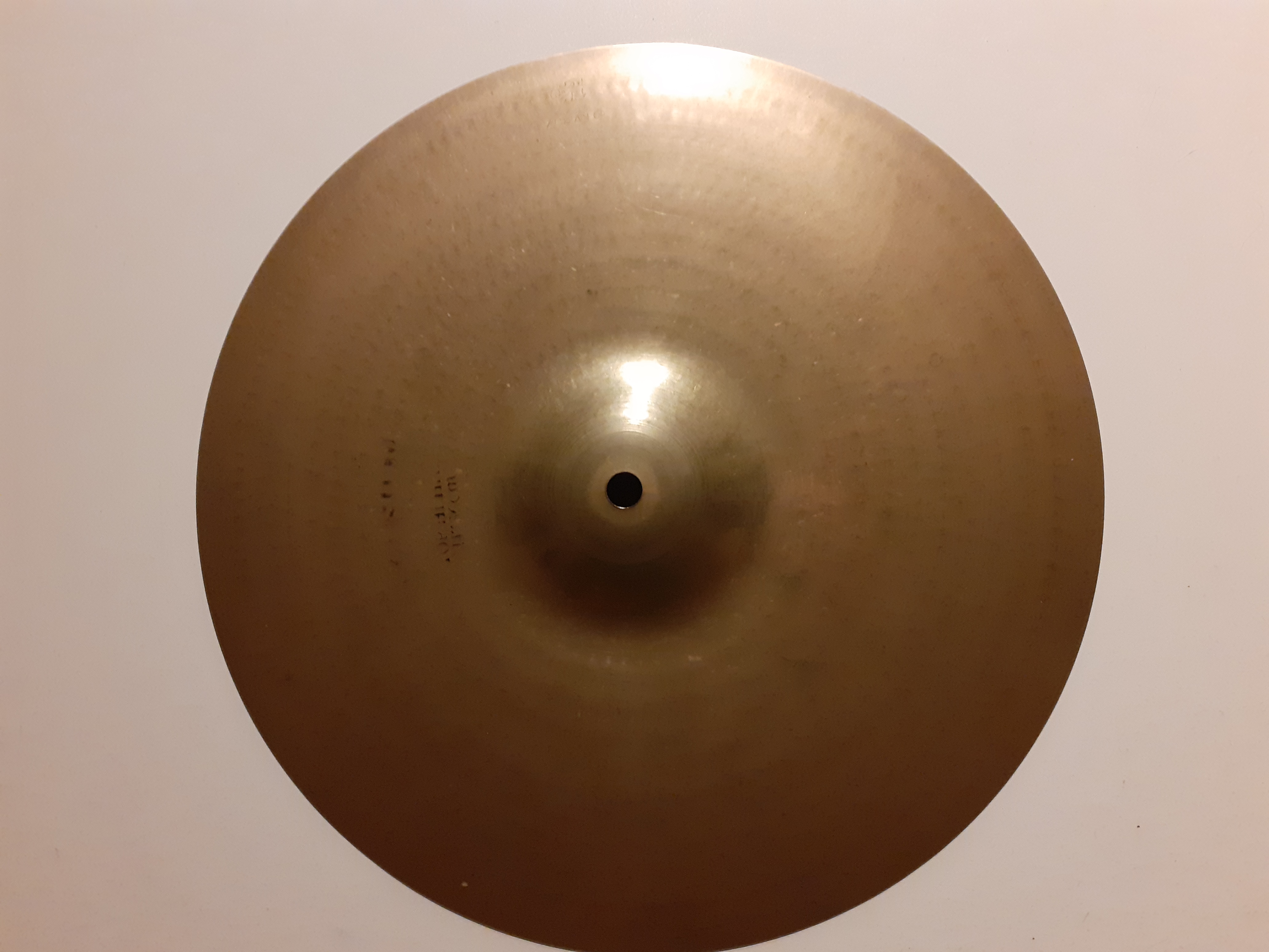 Vends Hihats 14' 1ère main 1996 acheté neuf en magasin .