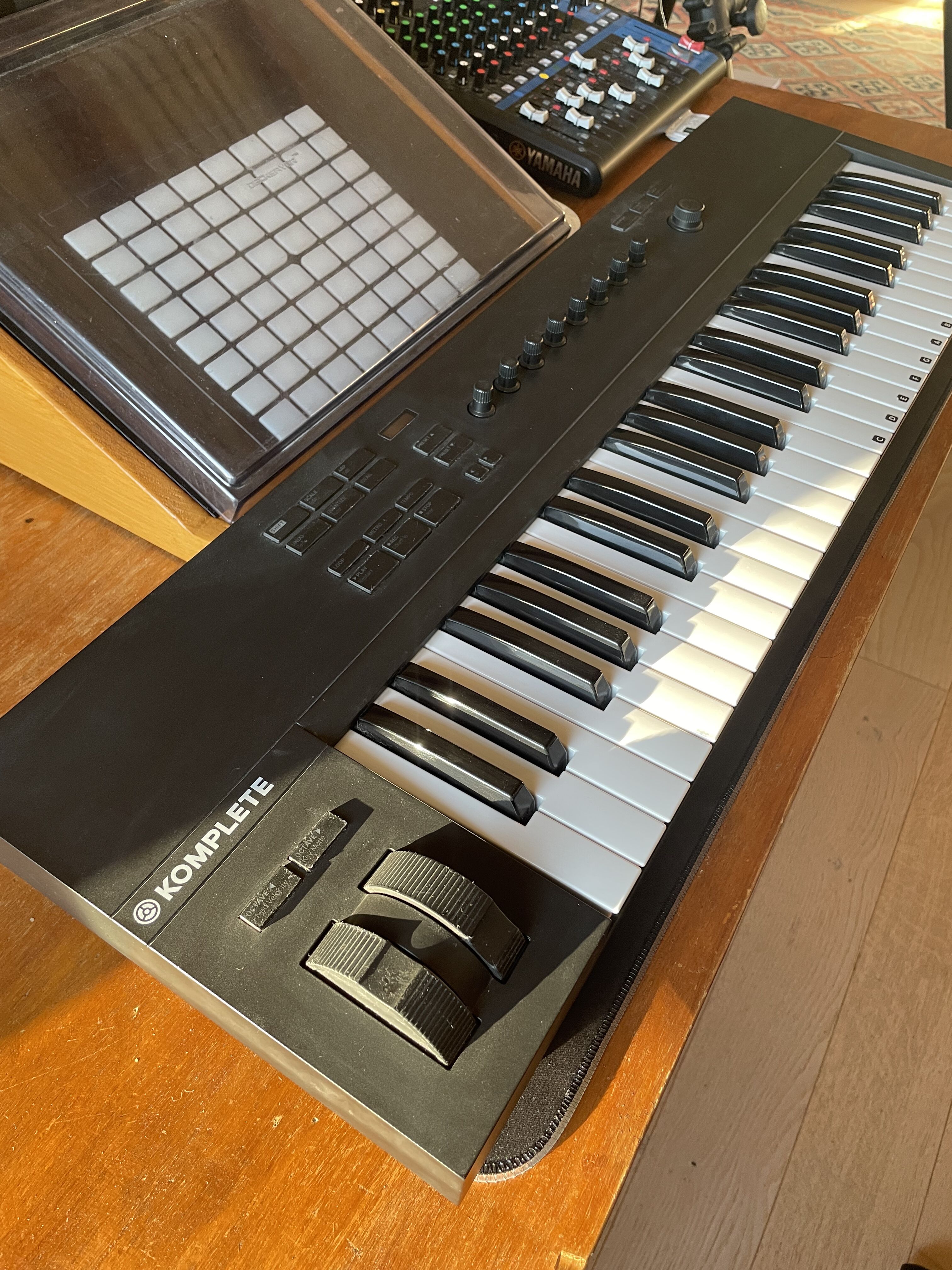 Vends clavier maitre NI Kontrol A49