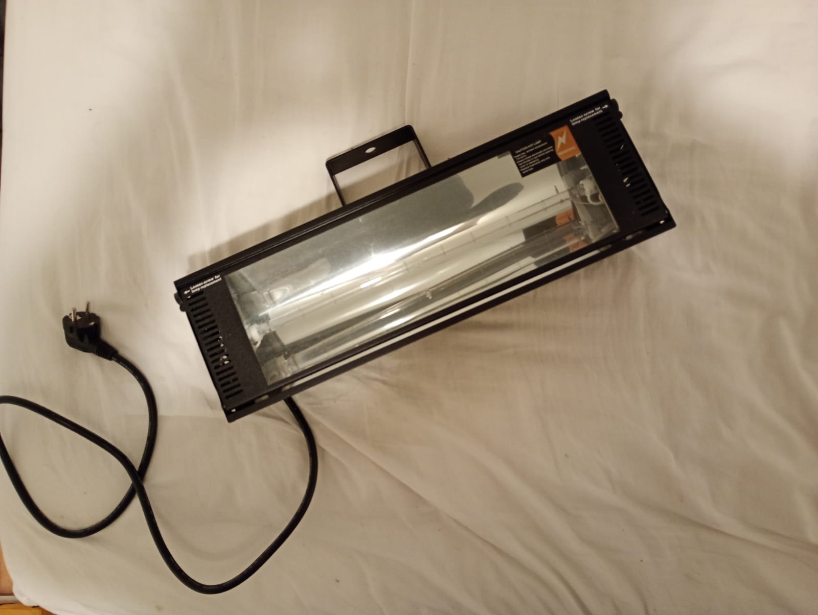 Stairville STROBE 1500 DMX POWER STROBE - Bon état