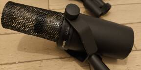 Shure SM7B (2 micros disponibles)