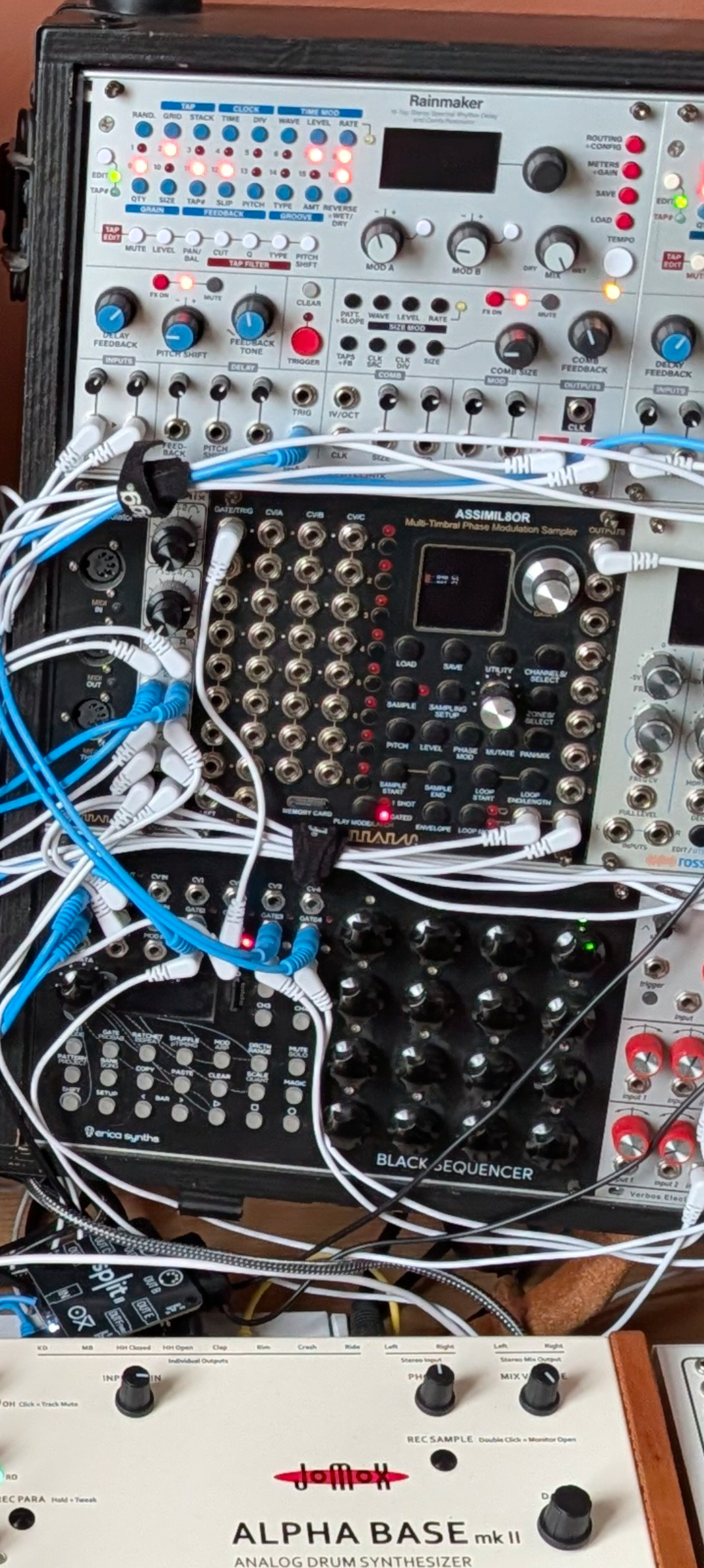 Vends assimil8tor+ locutus 