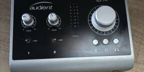 Audient ID 14 (1ere version) en très bon état