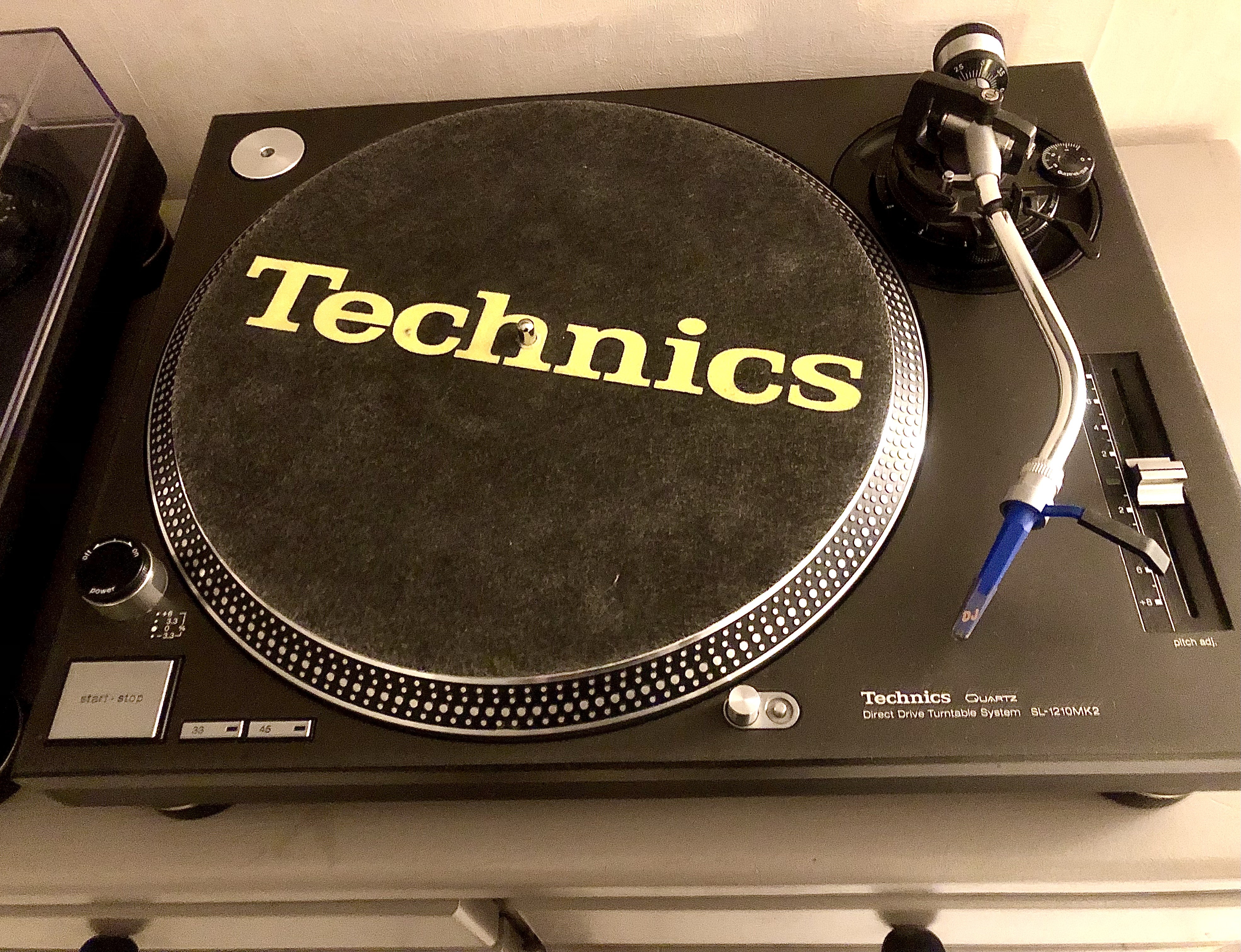 Technics SL1210 mk2