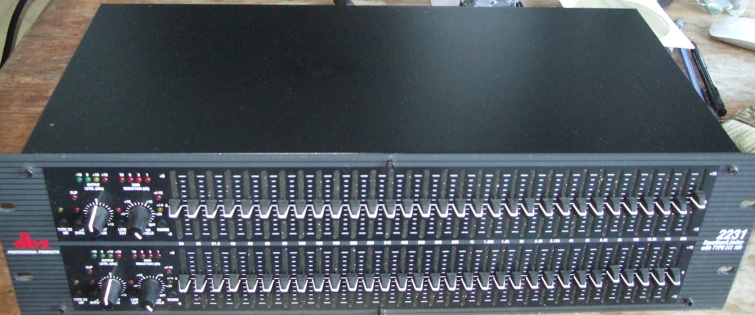 Égaliseur graphique 31B avec limiteur et avec NR Type III™  -   DBX 2231