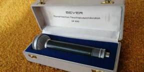 Microphone Beyer M610 avec sa boîte d'origine