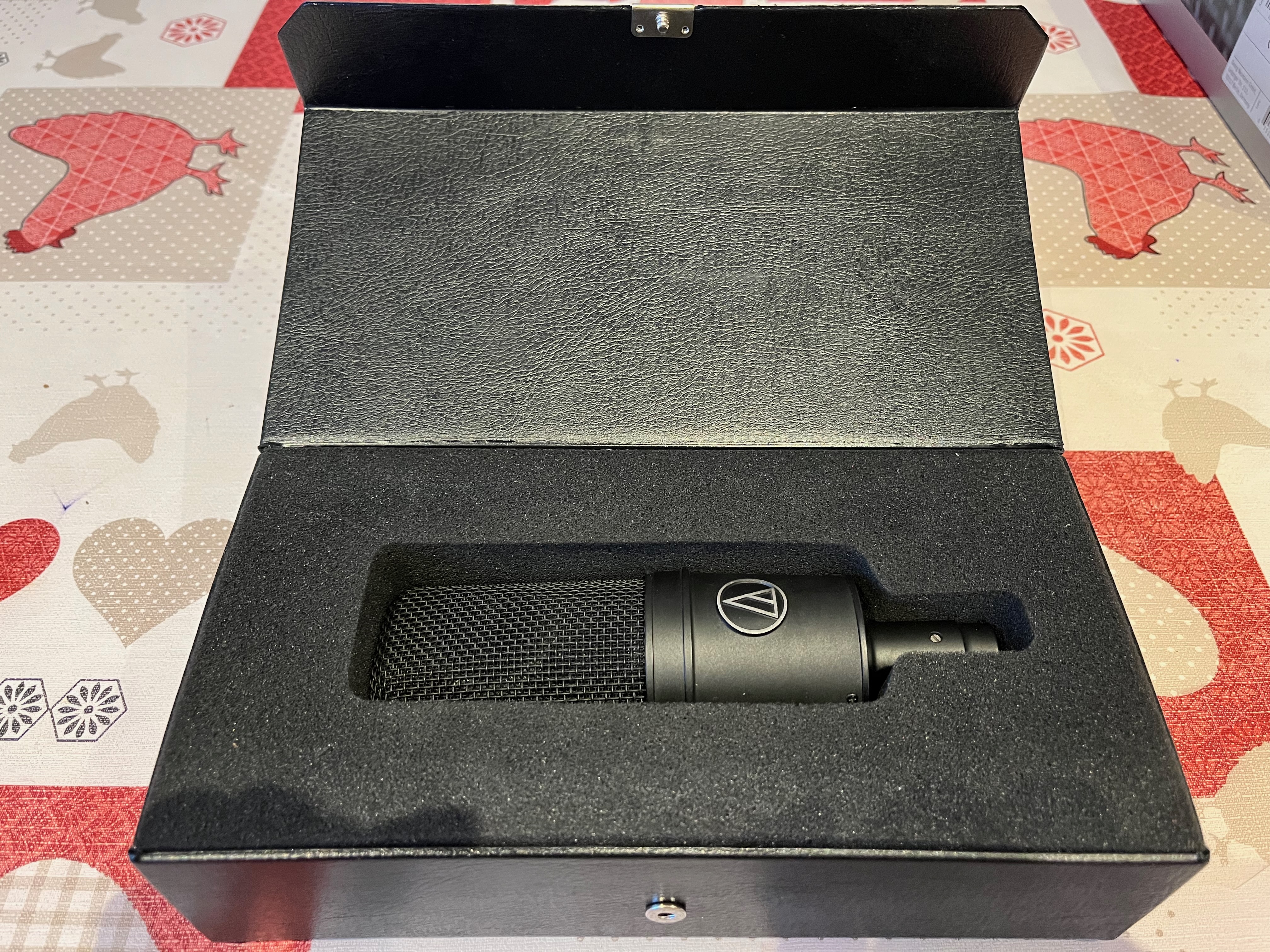 Vends micro statique Audio Technica AT4033