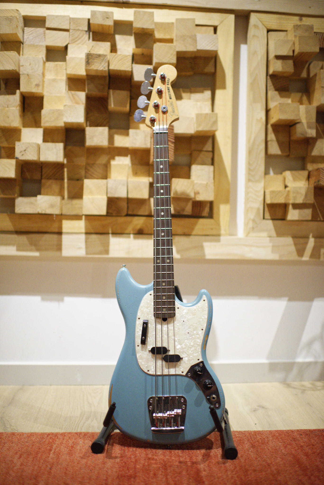 Vends fender jmj mustang bass