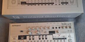 ROLAND TB03 a vendre